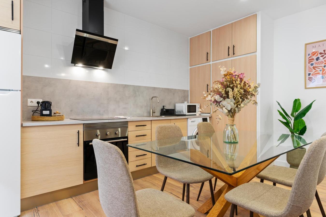 Matisse, Totalmente Reformado Y Modernista Apartamento *