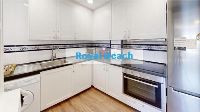 Apartment Royal - With Sea View & Terrace