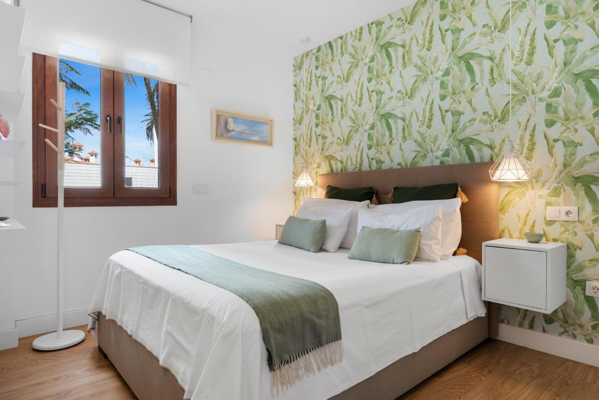 El Higueron Townhouse With Private Pool By Costarentals - Ref 252 Villa