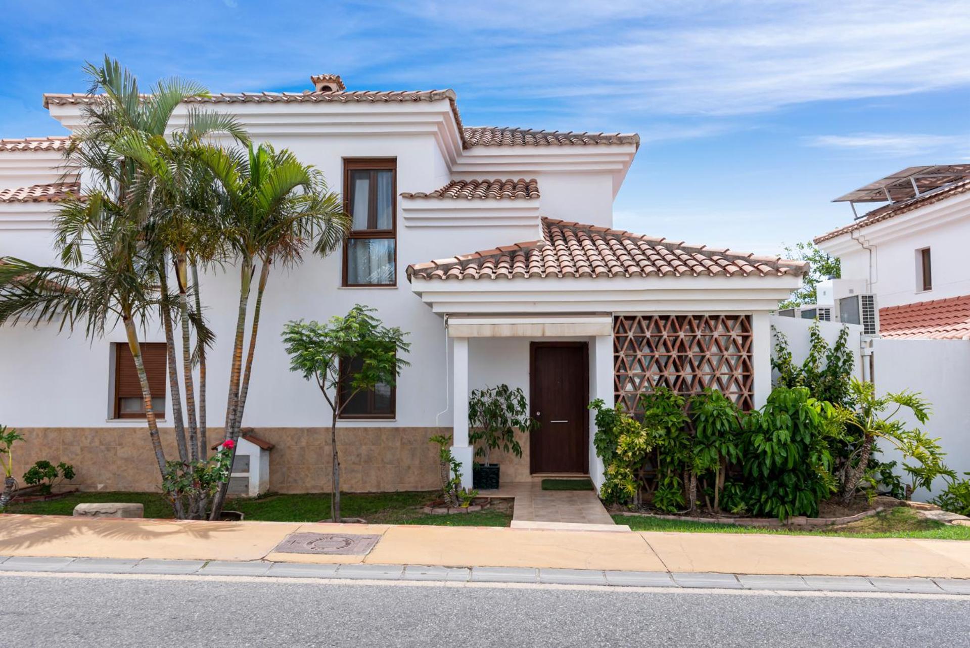 El Higueron Townhouse With Private Pool By Costarentals - Ref 252 Torremuelle