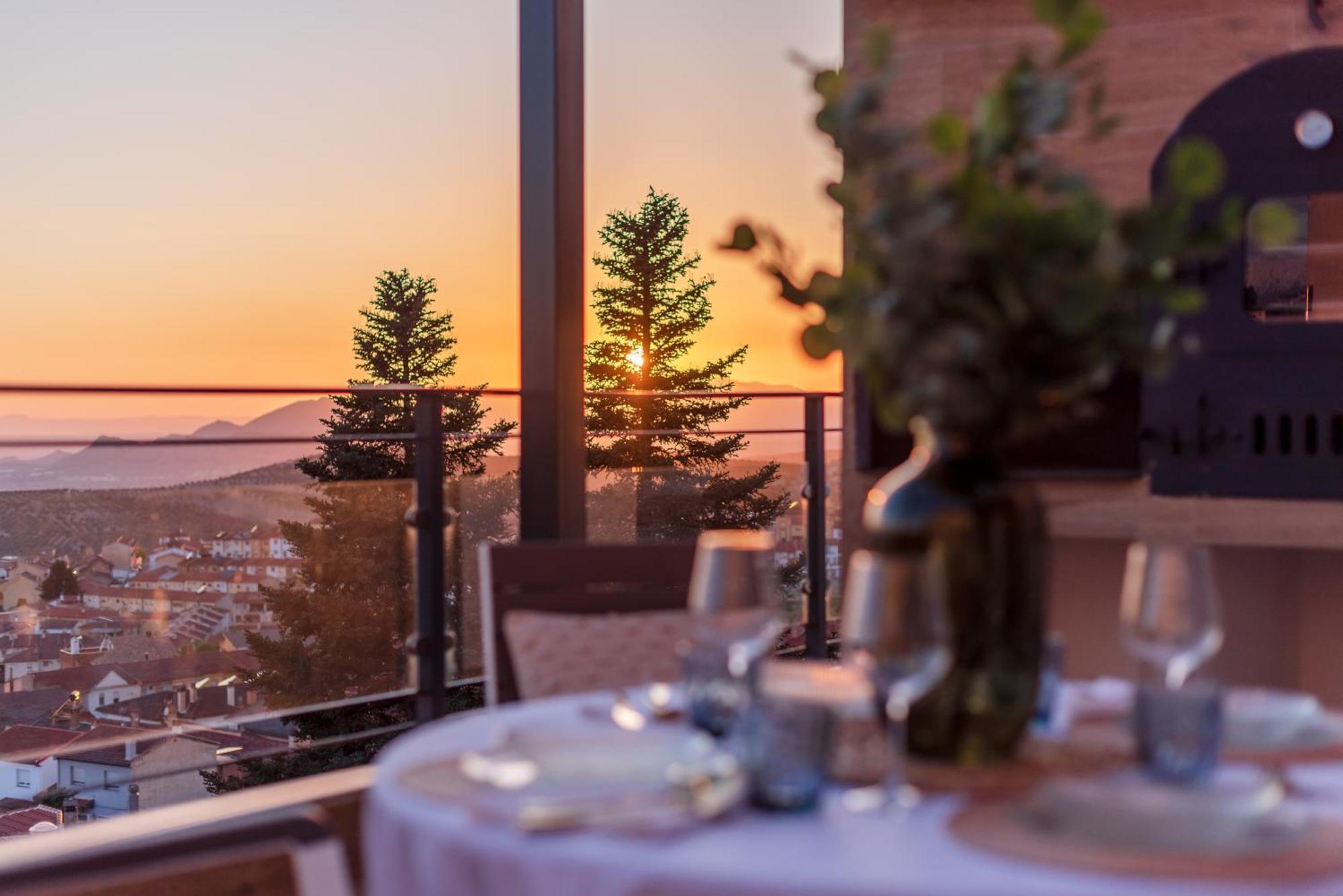Сasa de vacaciones Casa Penalisa Con Chimenea, Barbacoa, Jacuzzi Y Vistas Panoramicas A Granada