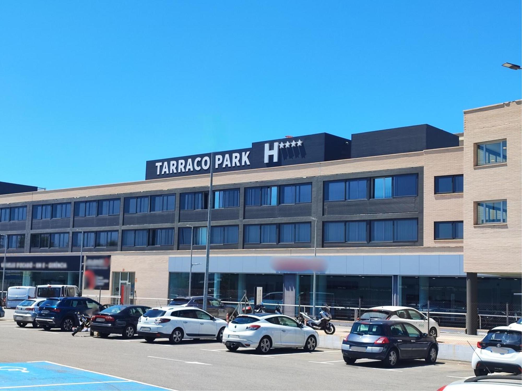 Tarraco Park 4*