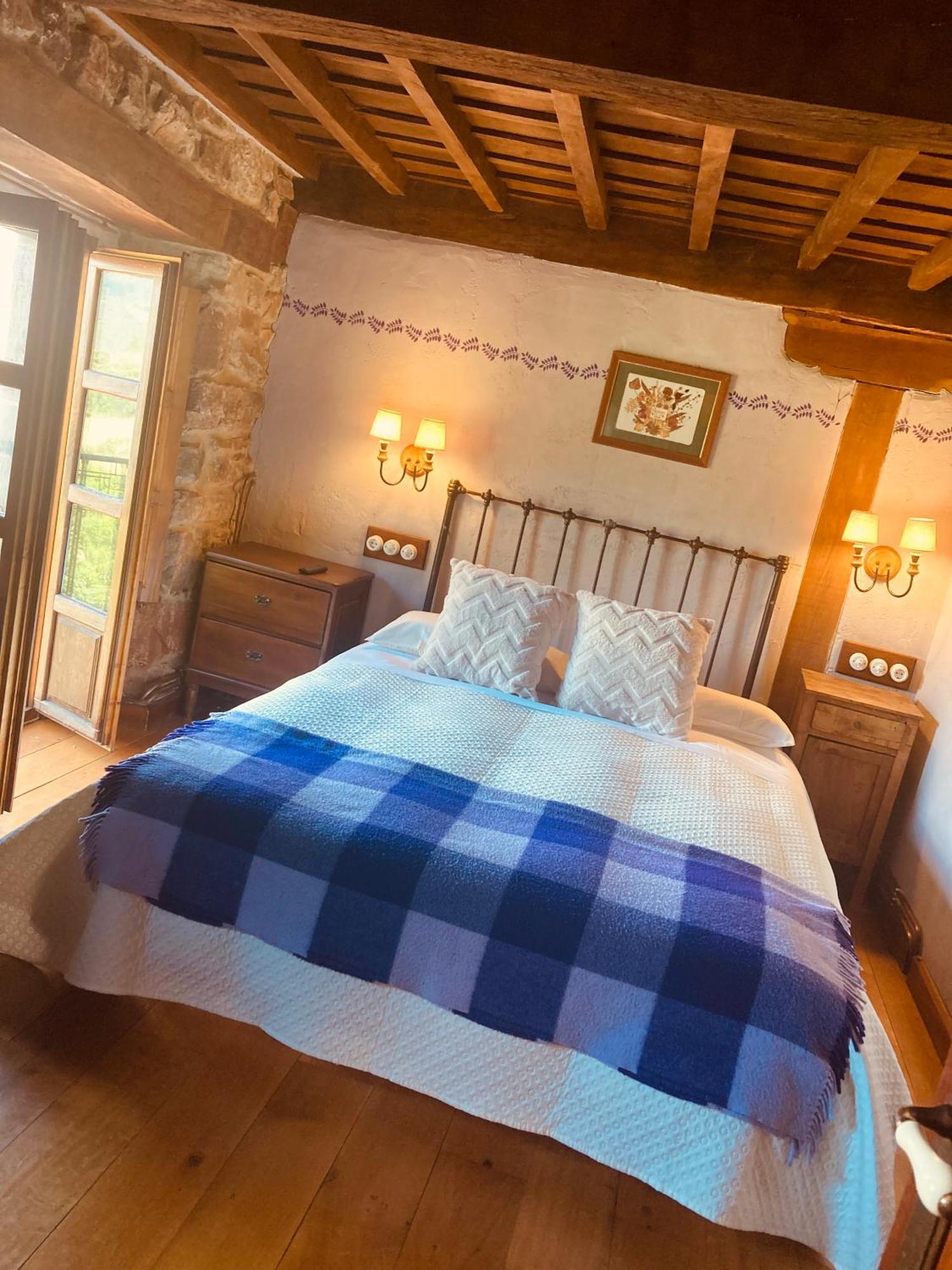 La Trebede Inn Perrozo