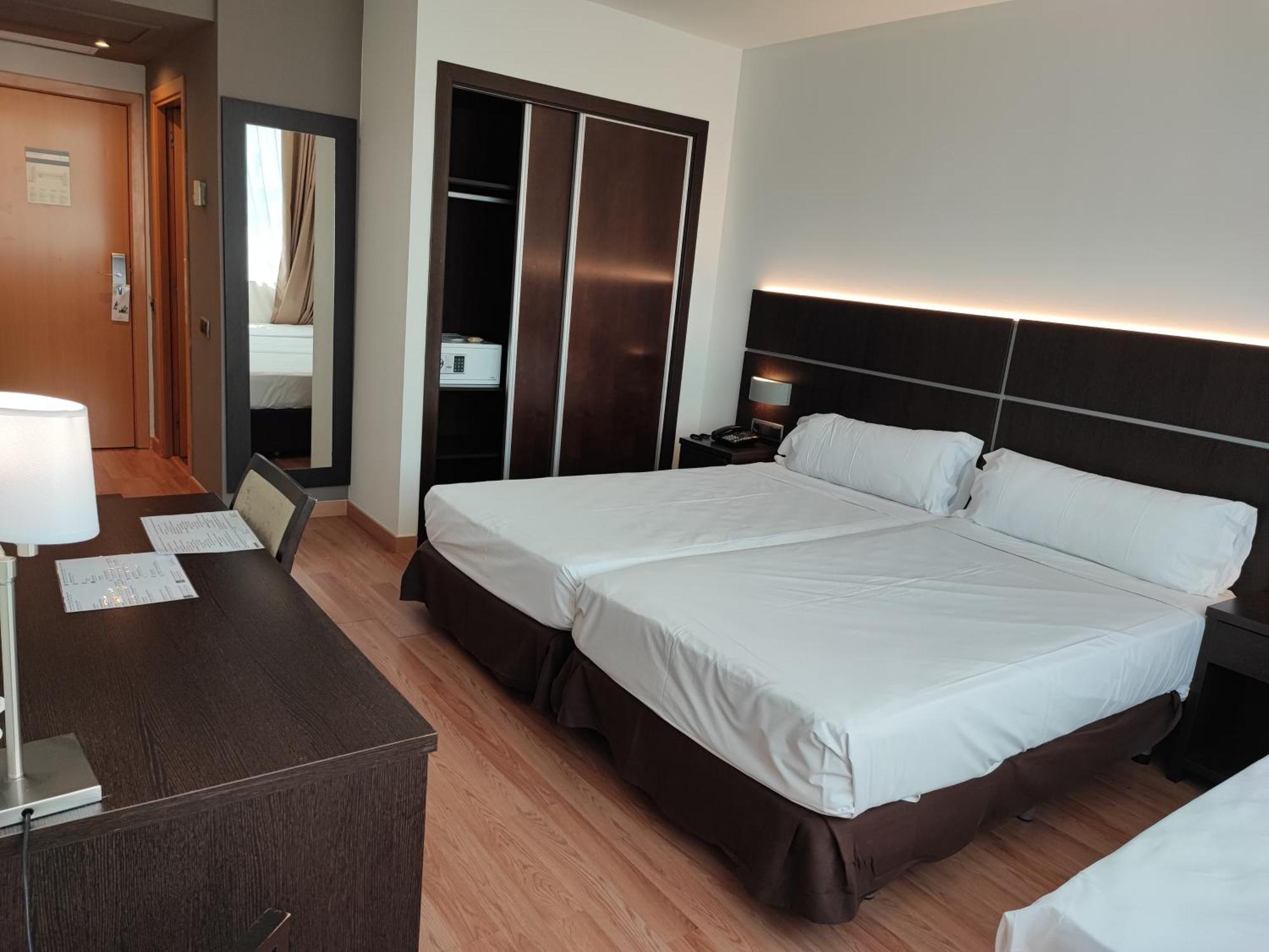 Tarraco Park Hotel 4*