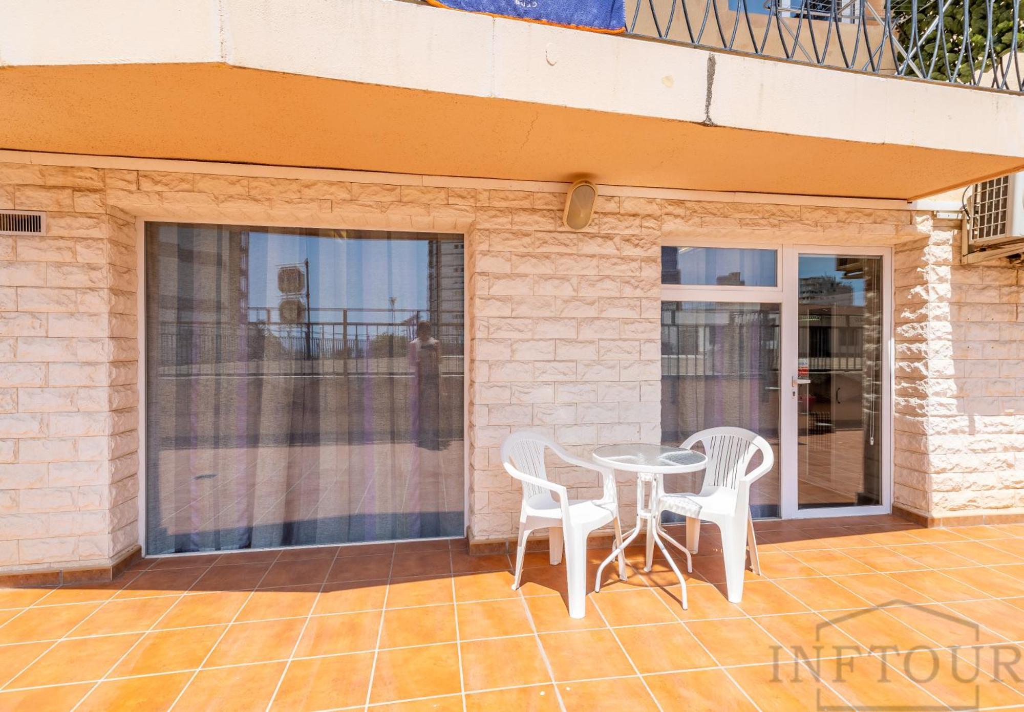 Paola 1 Inftour Apartamento *