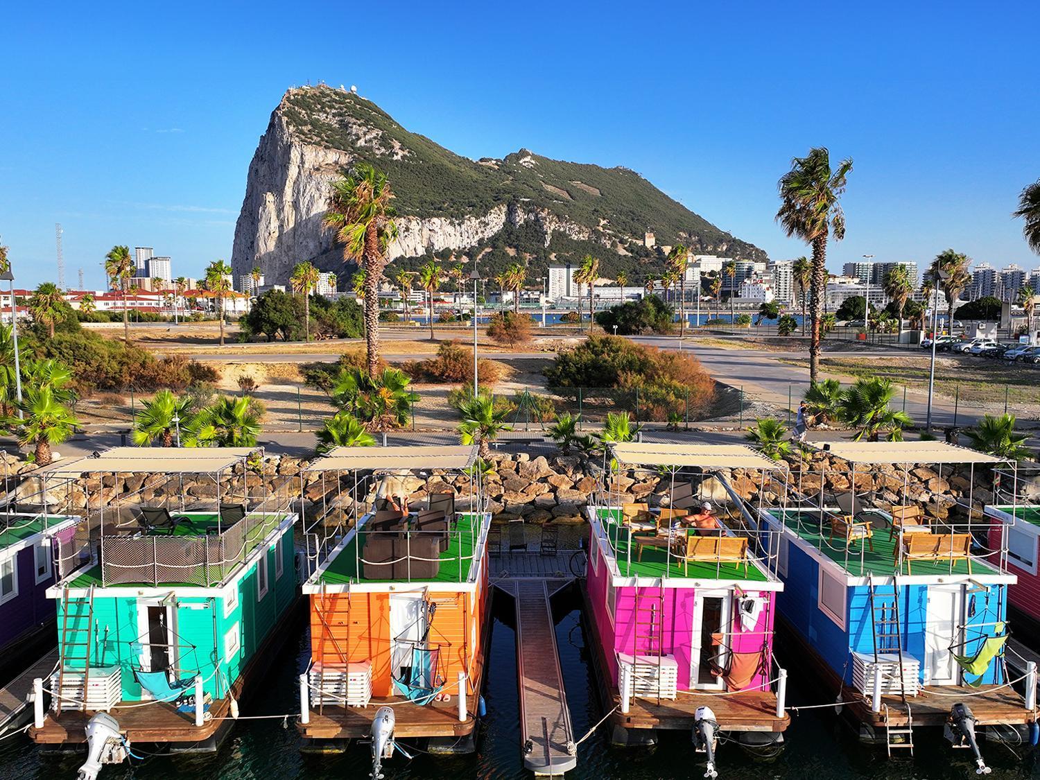 Boat Haus - Casas Flotantes Frente A Gibraltar Botel