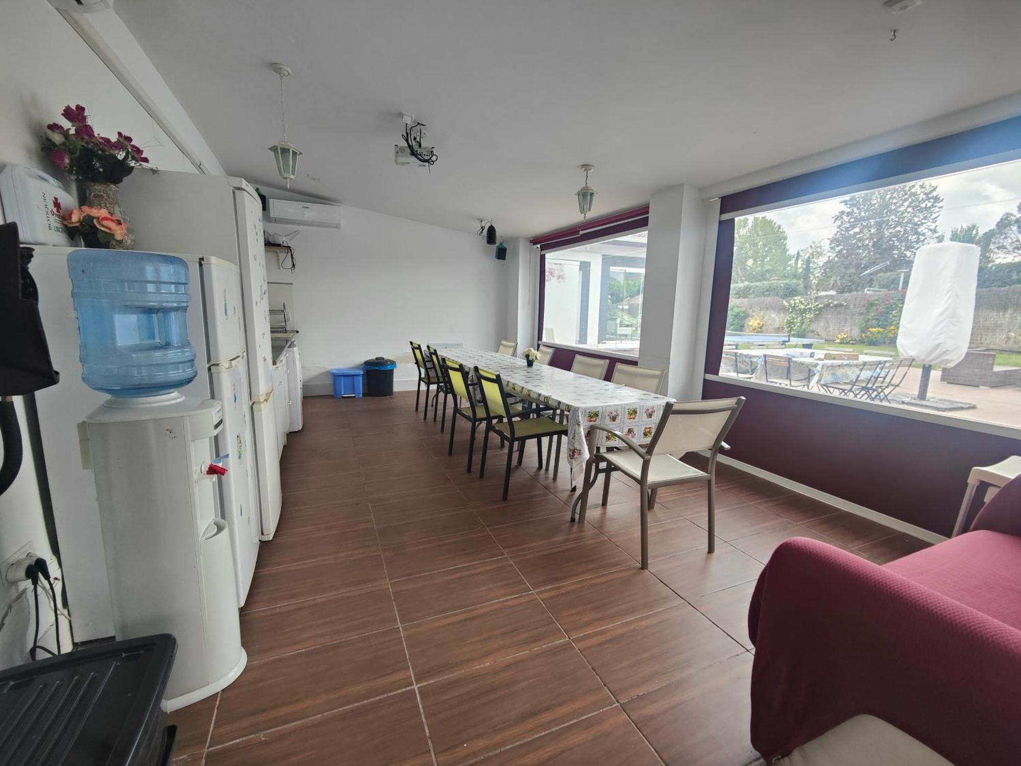 Casa De Sol, Piscina Y Jacuzzi En De Madrid
