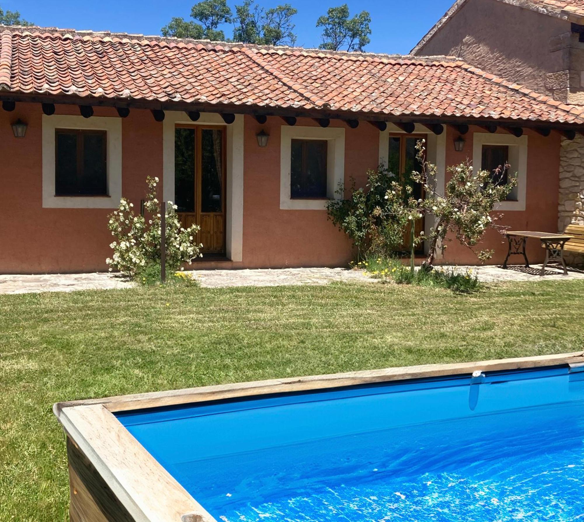 Сasa de vacaciones La Solanilla -casas Rurales Torre Val De San Pedro