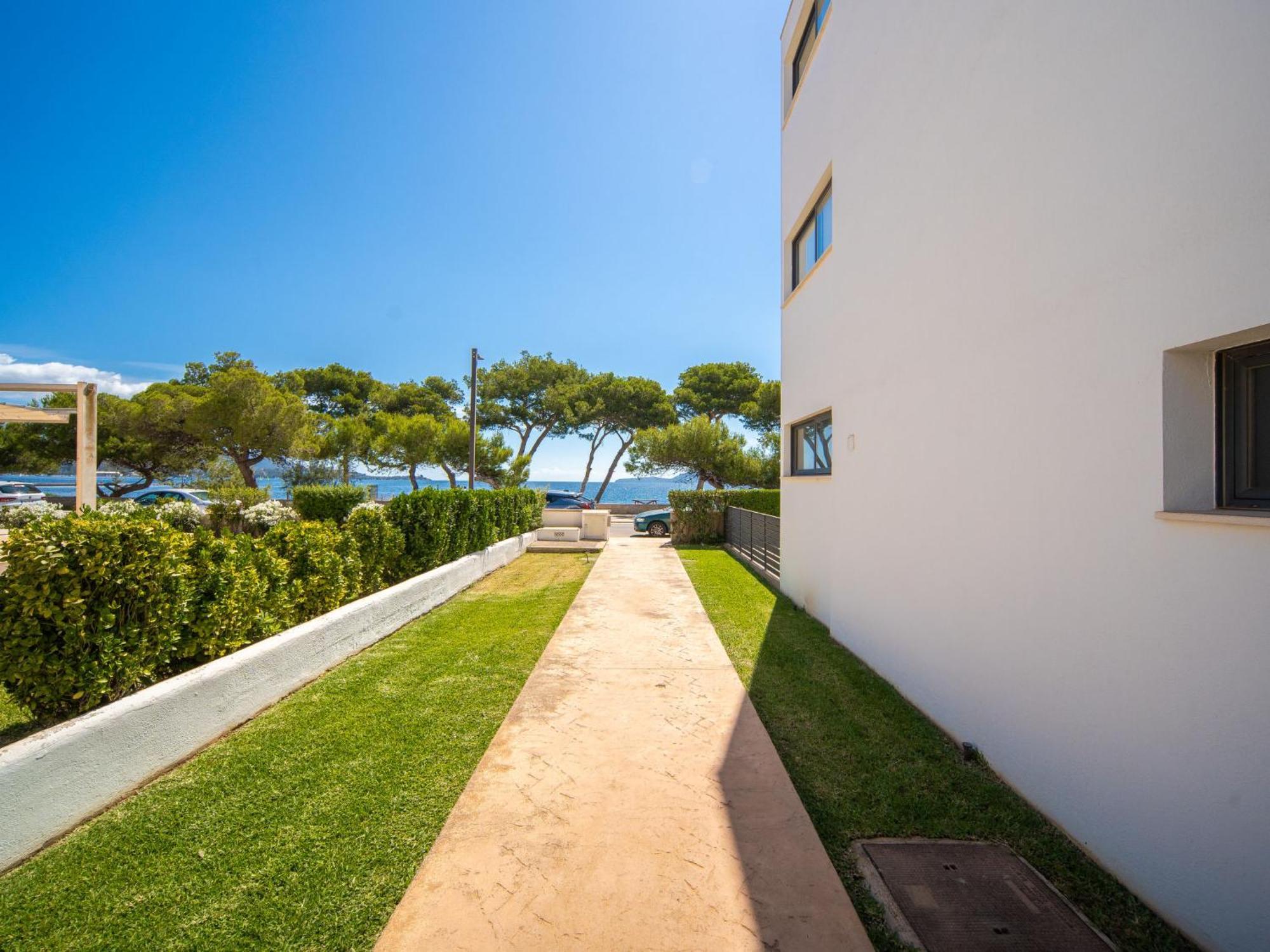 Oratge Views By Interhome