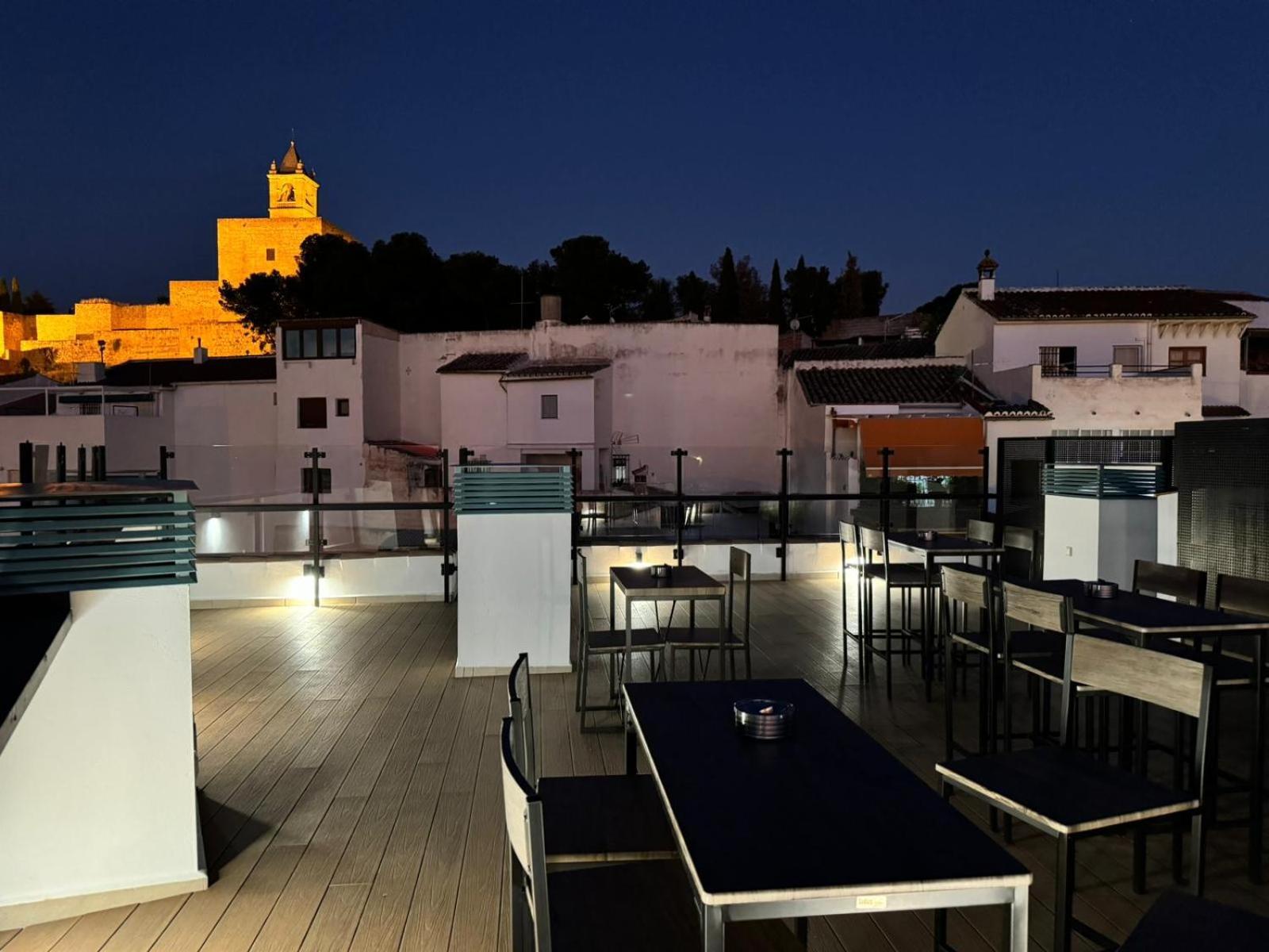 Hotel Apartamentos Antequera Aparthotel *