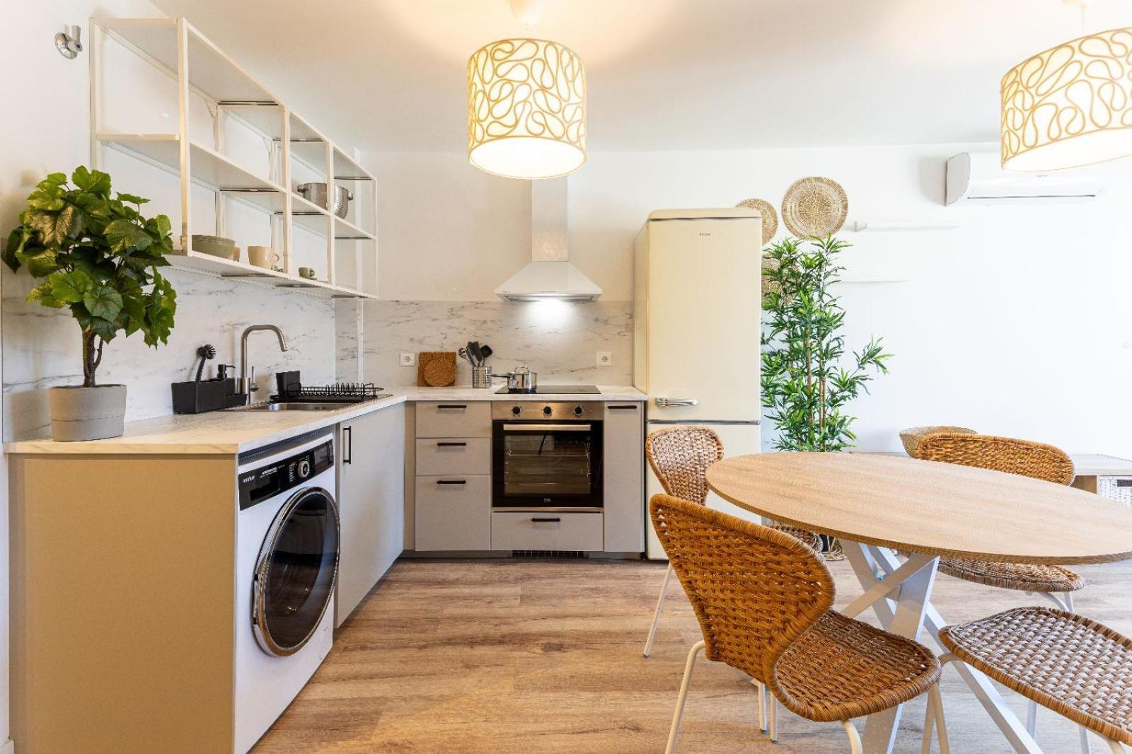 Apartamento Maior 5 *