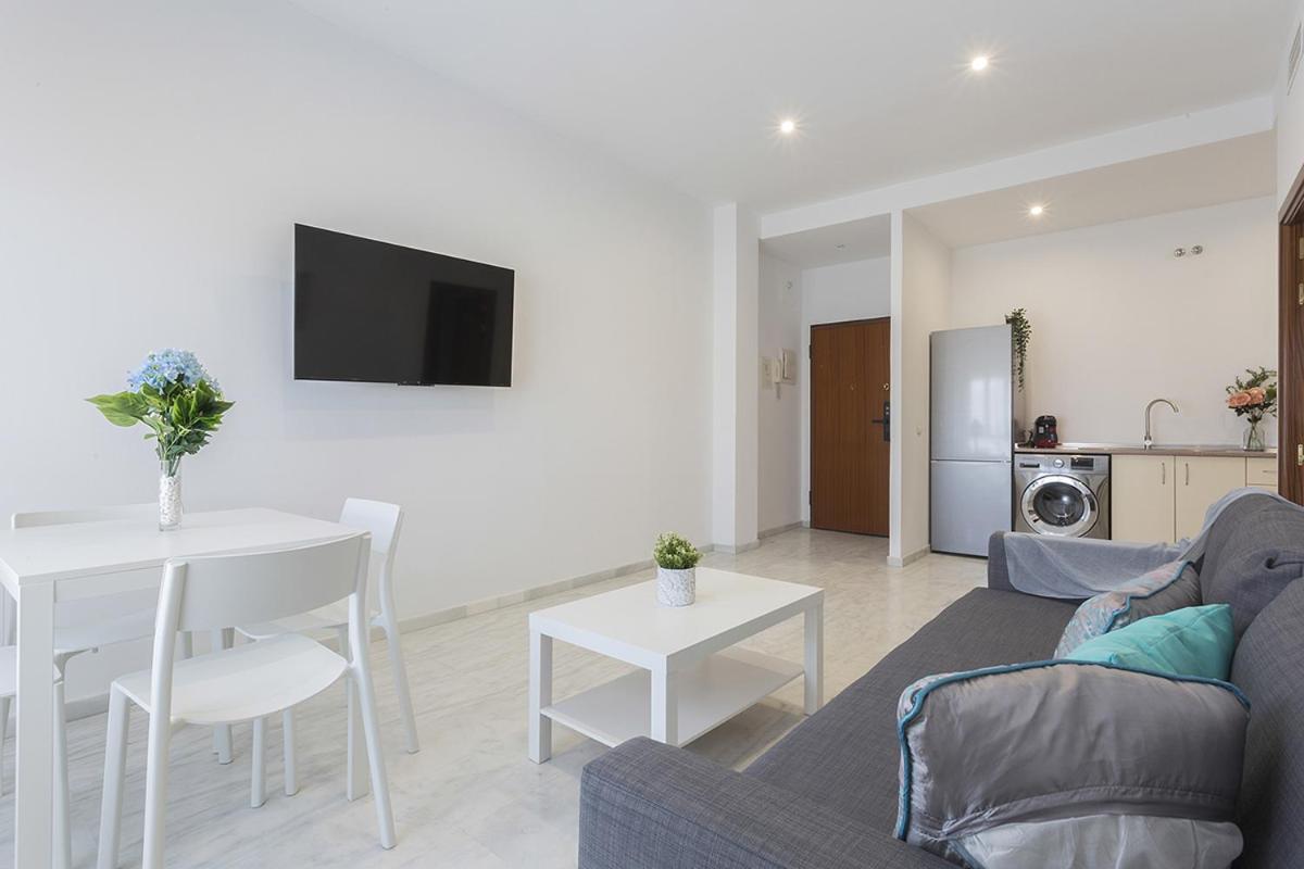 Luxsevilla Moderno 1 Piscina Parking Apartment Bormujos