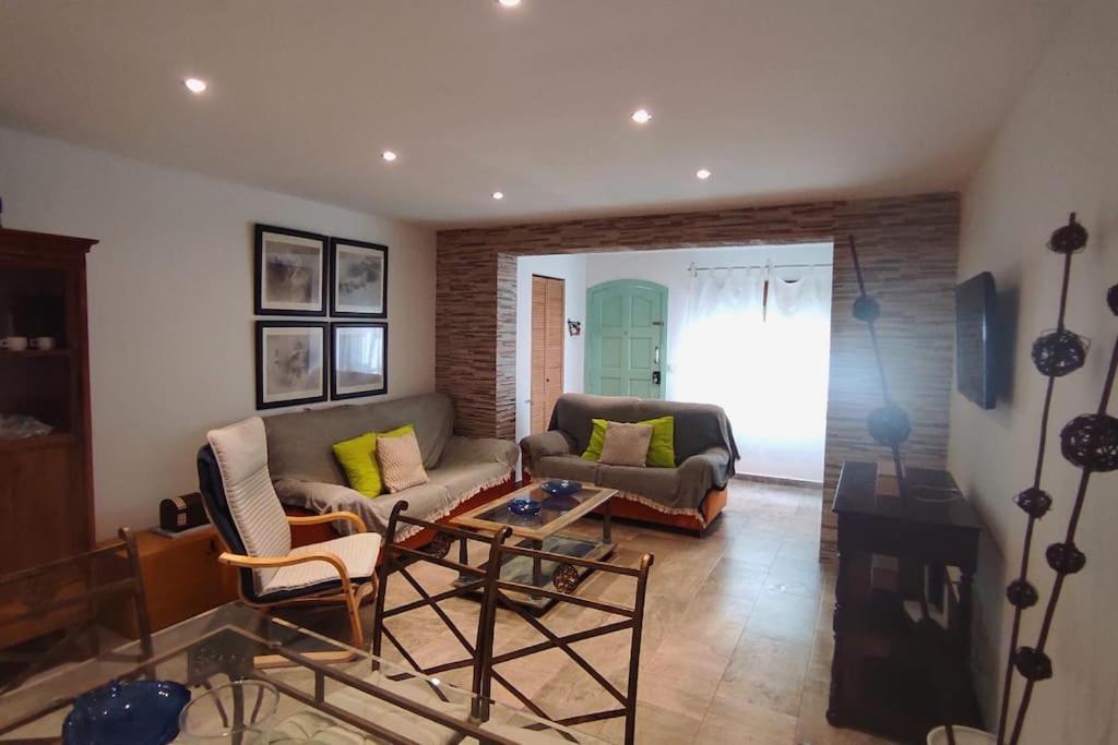 Cerca De La Playa Apartment *
