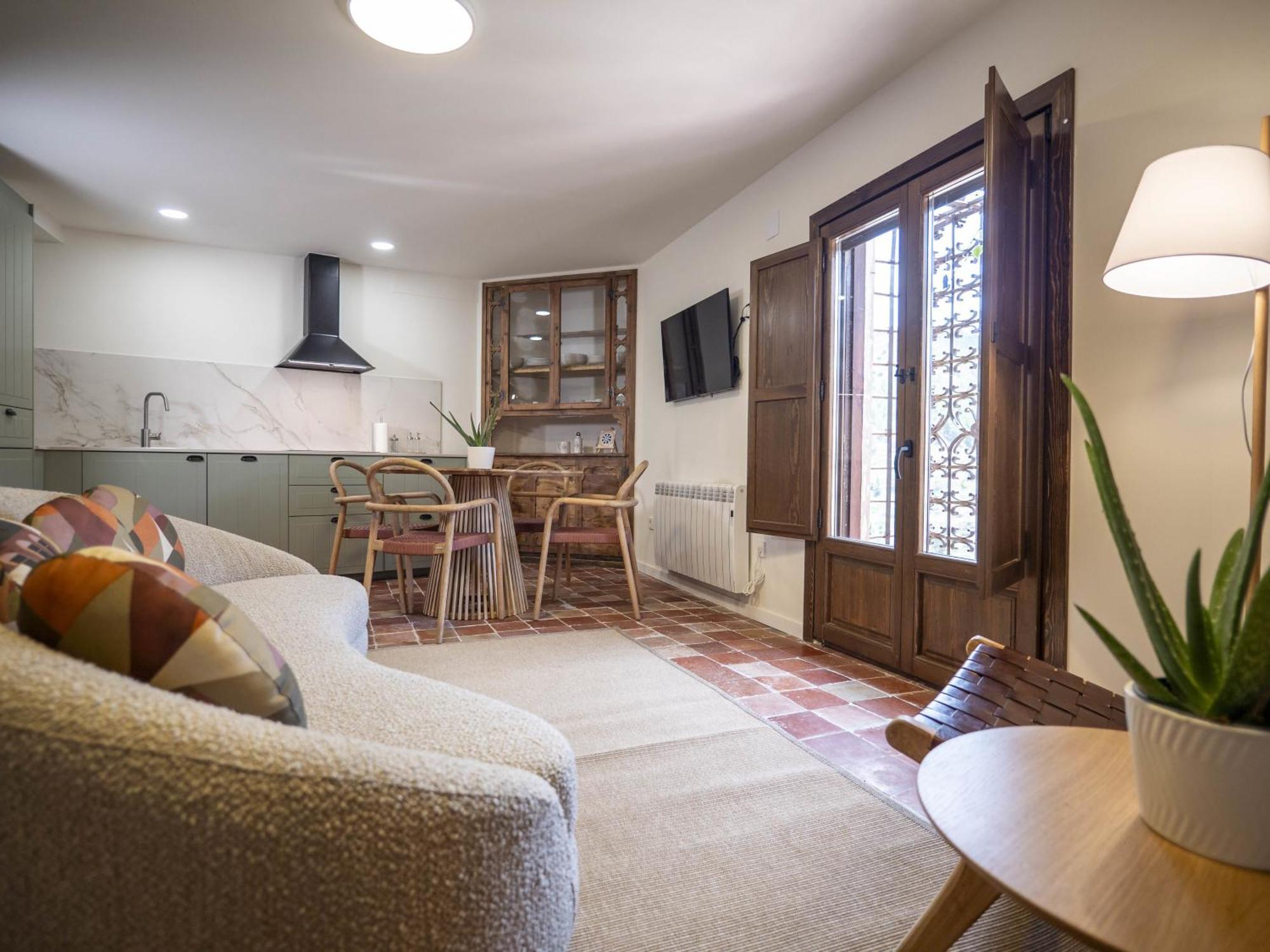 La Casa Amarilla Bronchales Holiday home *