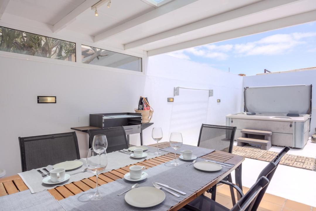 Kakariko Apartamento Playa Honda (Lanzarote)
