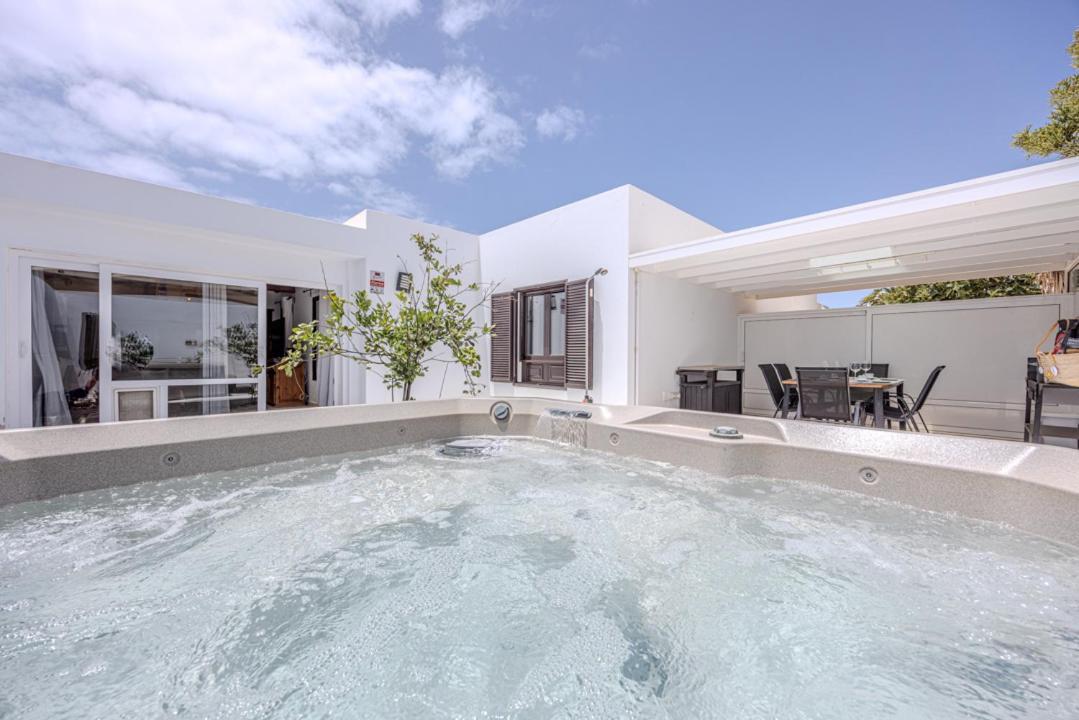 Kakariko Apartamento Playa Honda (Lanzarote)