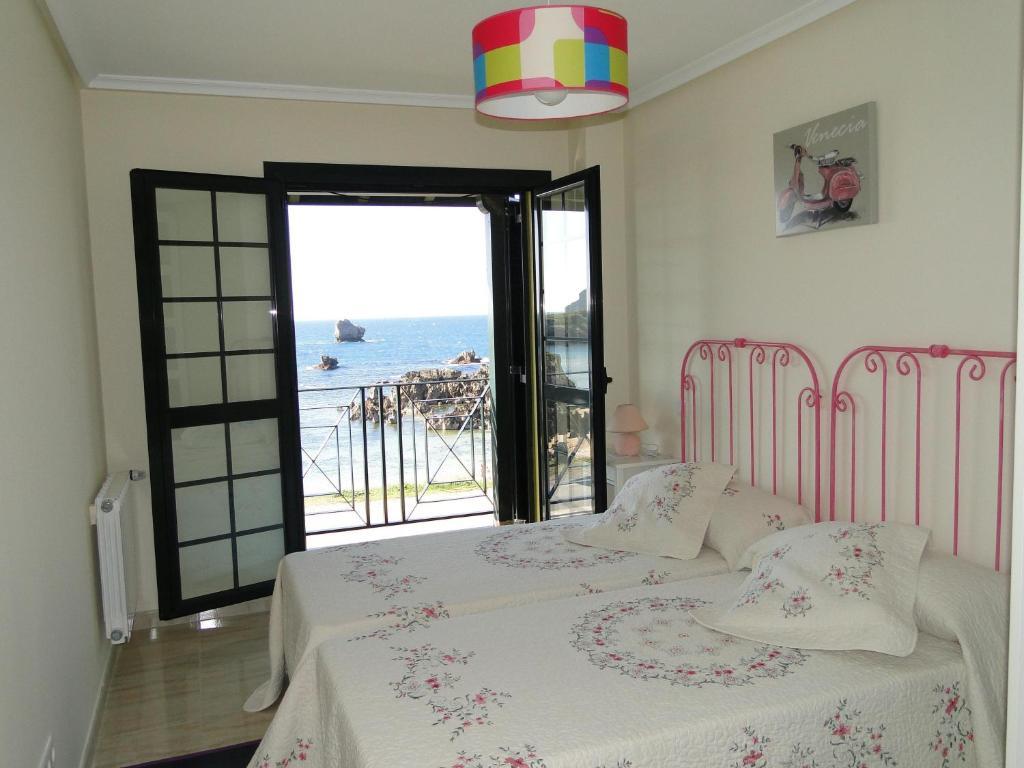 El Pinedo Apartment