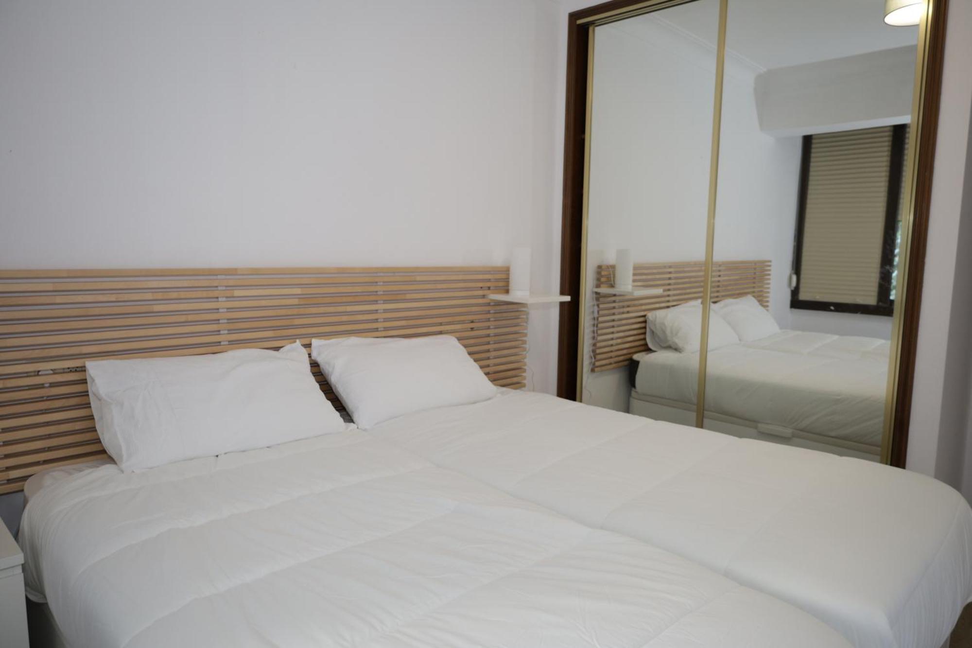Apartment Precioso Con Patio A Coruna