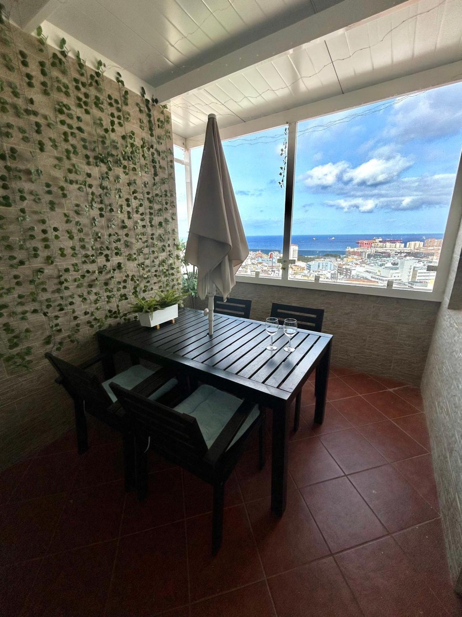 Atico Con Vistas Al Mar Cerca Del Casco Historico Apartamento Las Palmas de Gran Canaria