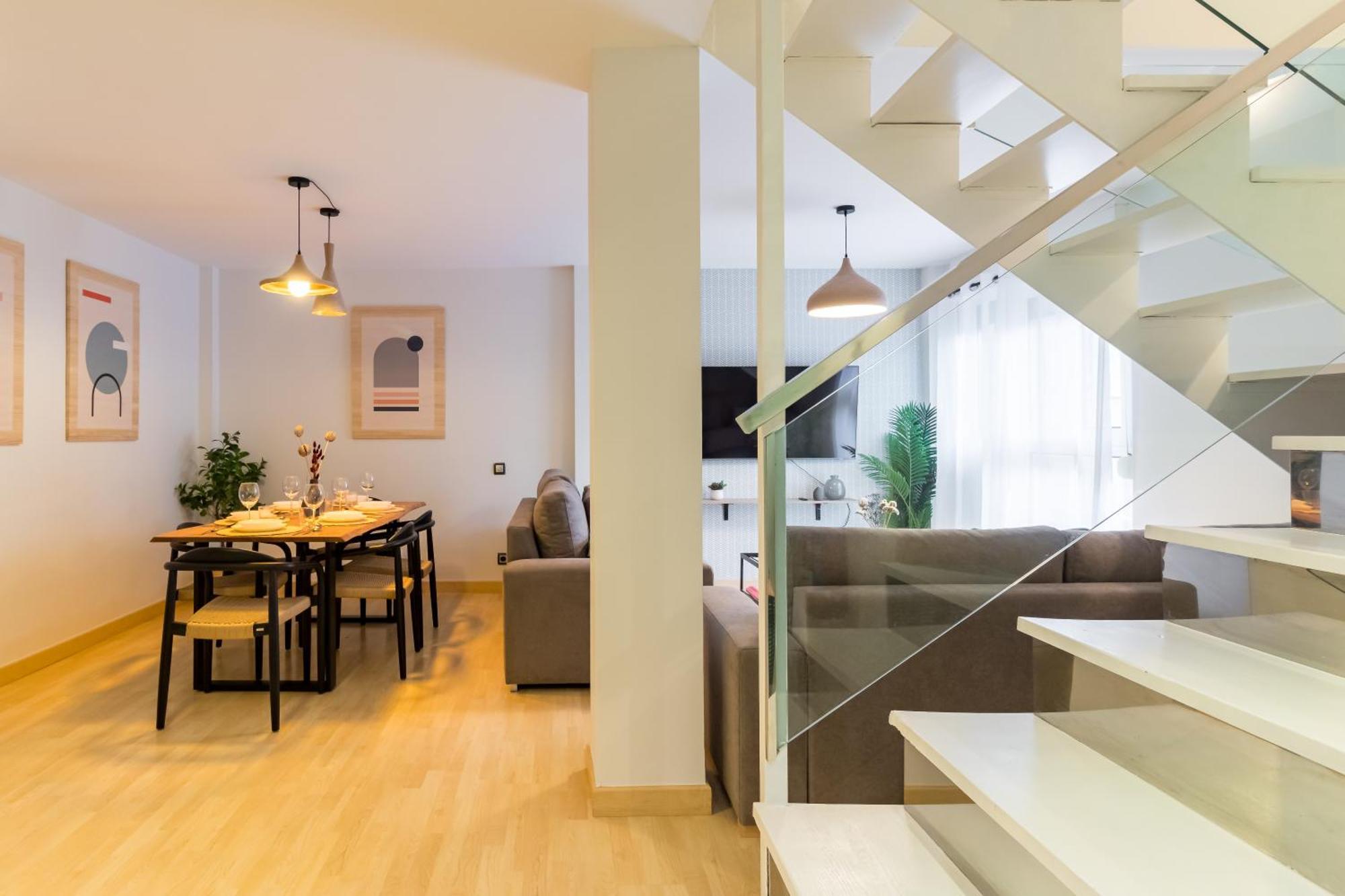 Apartamento Duplex Reformado Centro *