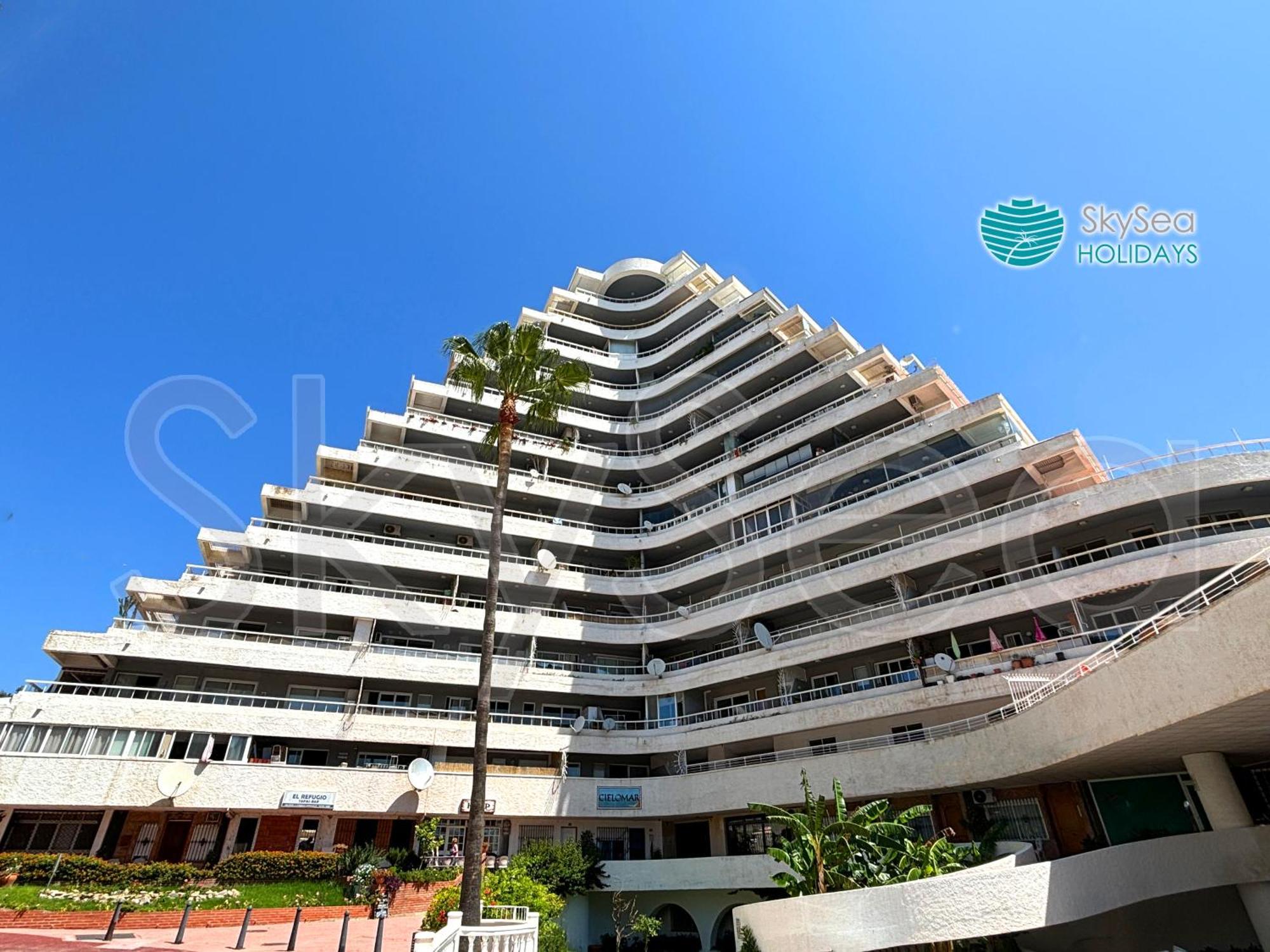 Skysea Puerto Marina Benalmadena