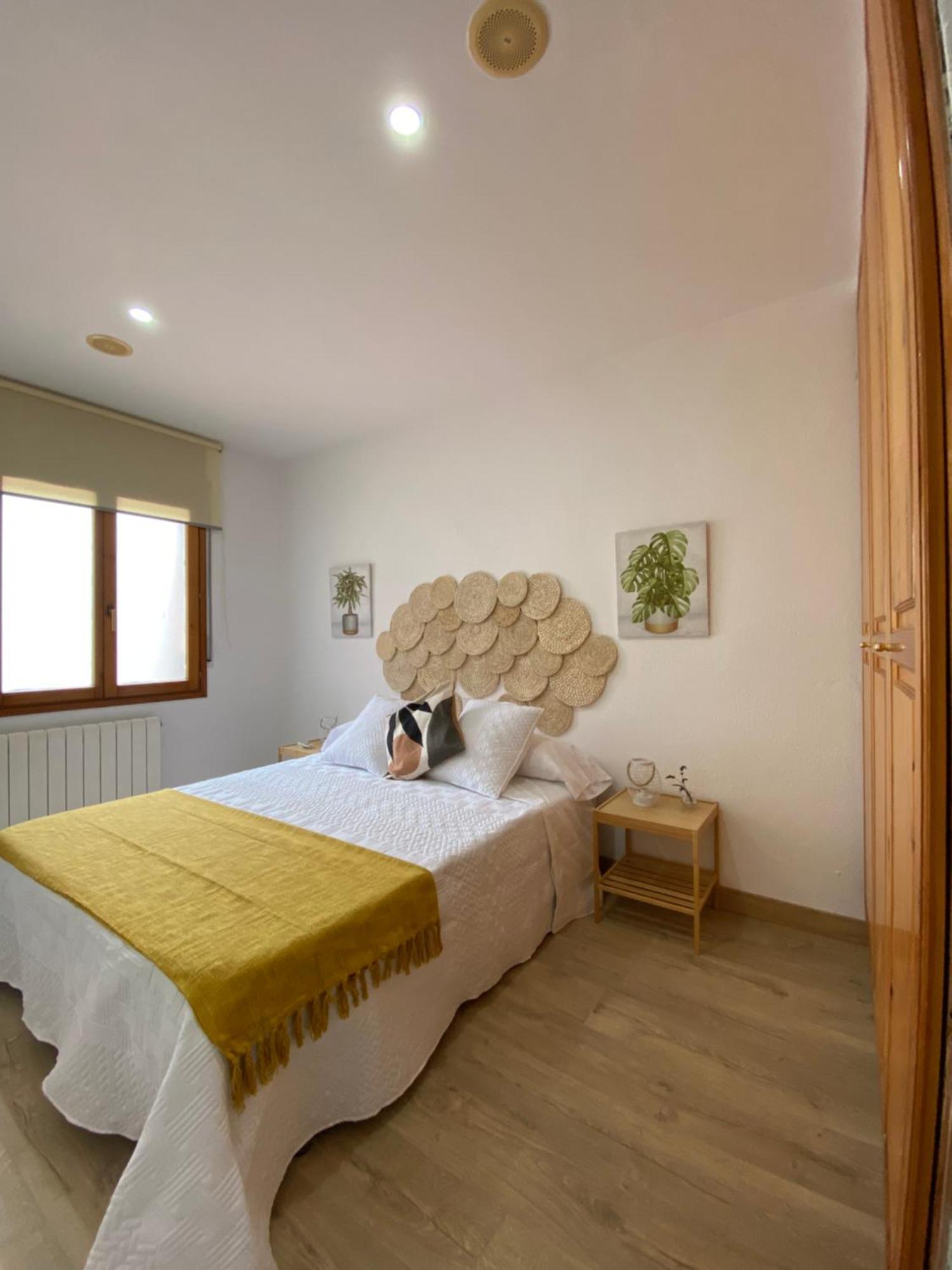 Casa Ras Holiday home