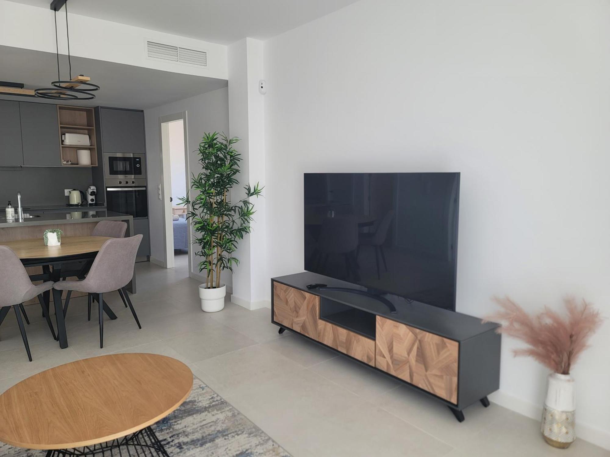 Beautiful House With A Roof Terrace Apartment *