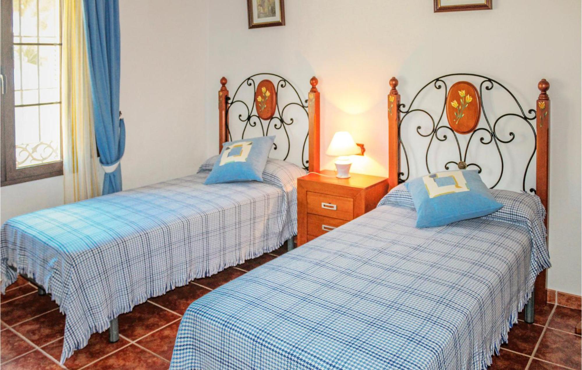 Holiday home 3 Bedroom Stunning In Alora-el Chorro *