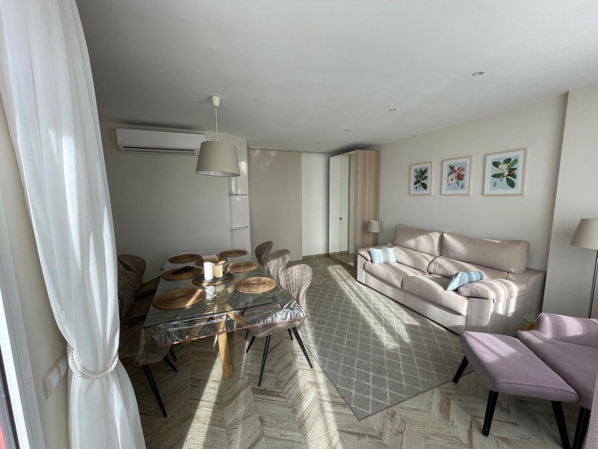 Cinema Duplex *