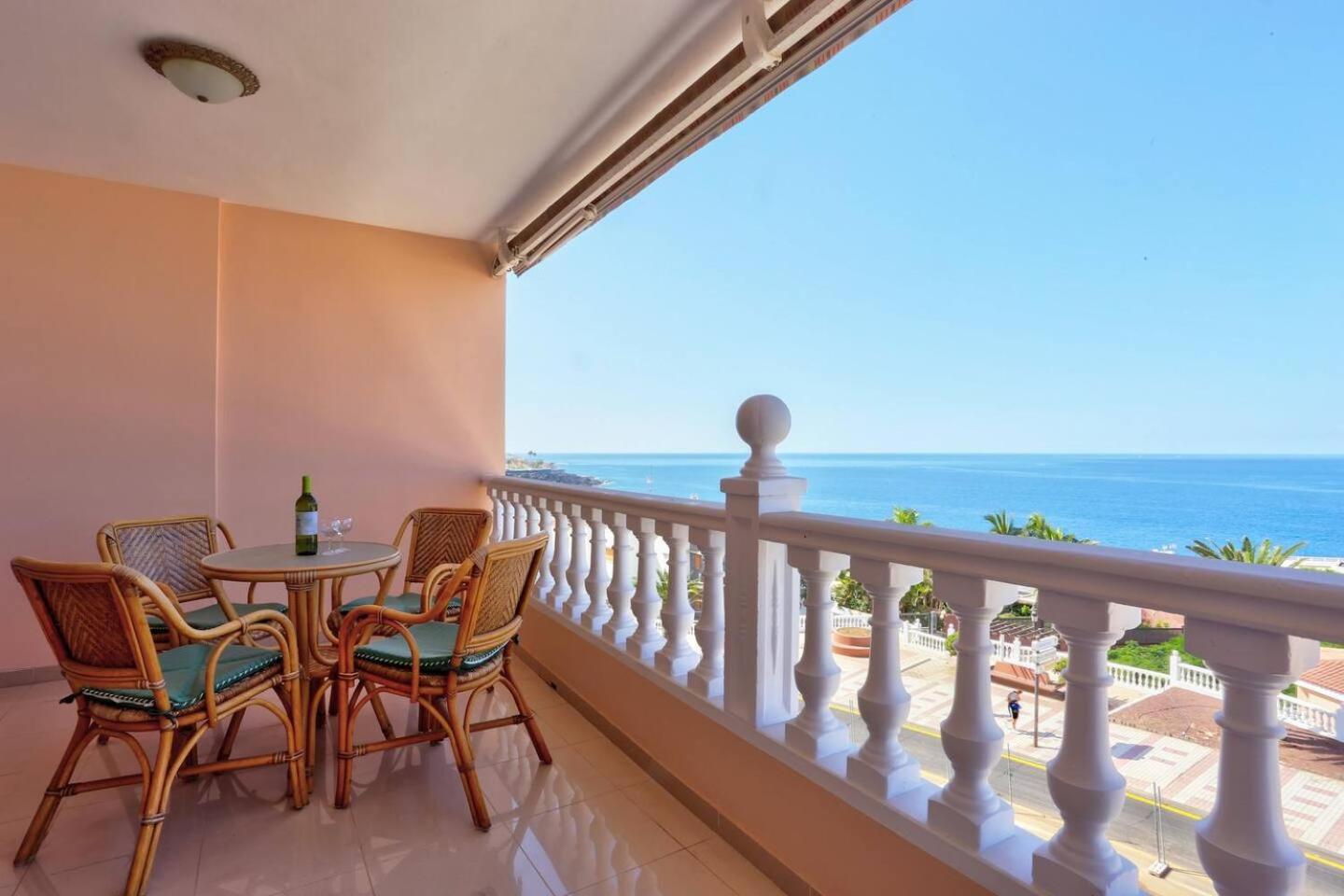 Amazing View By Dream Homes Tenerife Puerto de Santiago (Tenerife)