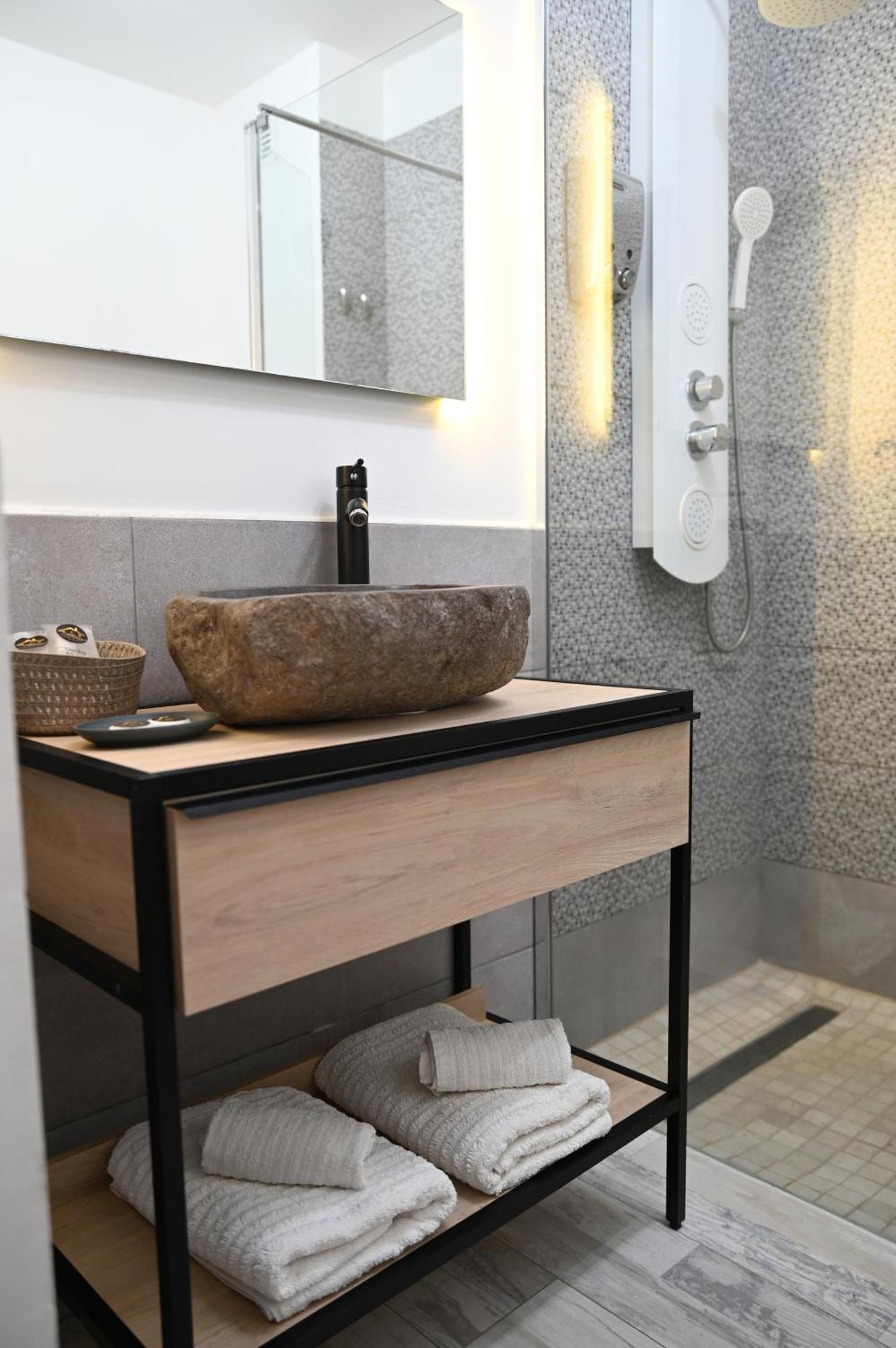 Apartamento Enai Luxury *