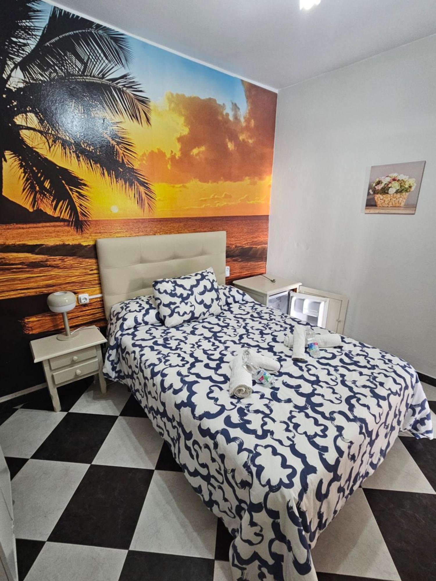 Sevillana Costa Guest house *