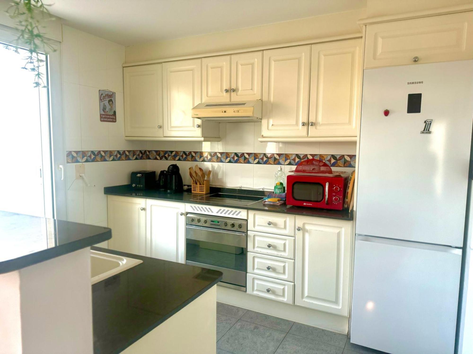 Rosaleda Locdenia Apartment *