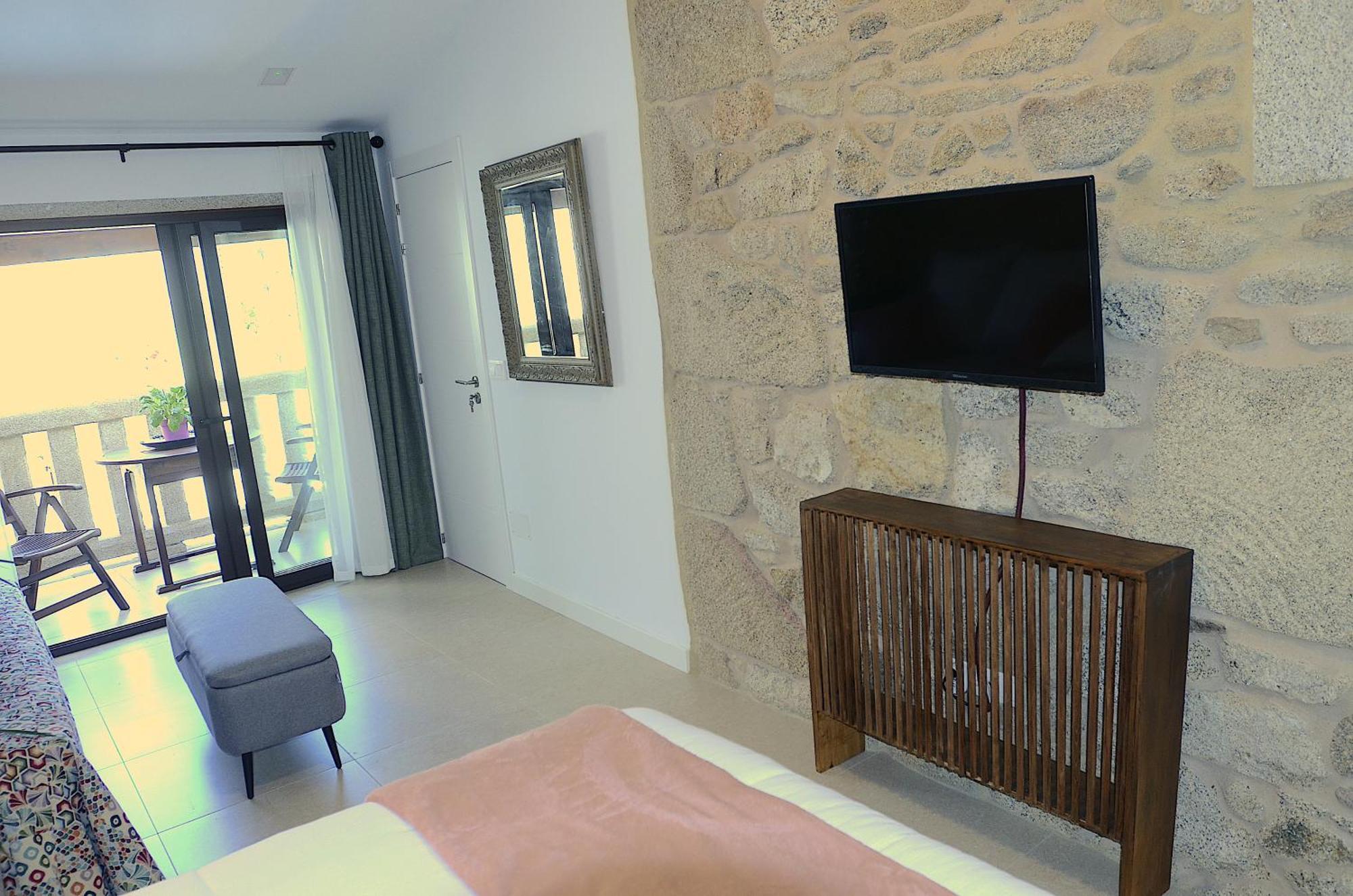 Pedras Vellas 3*