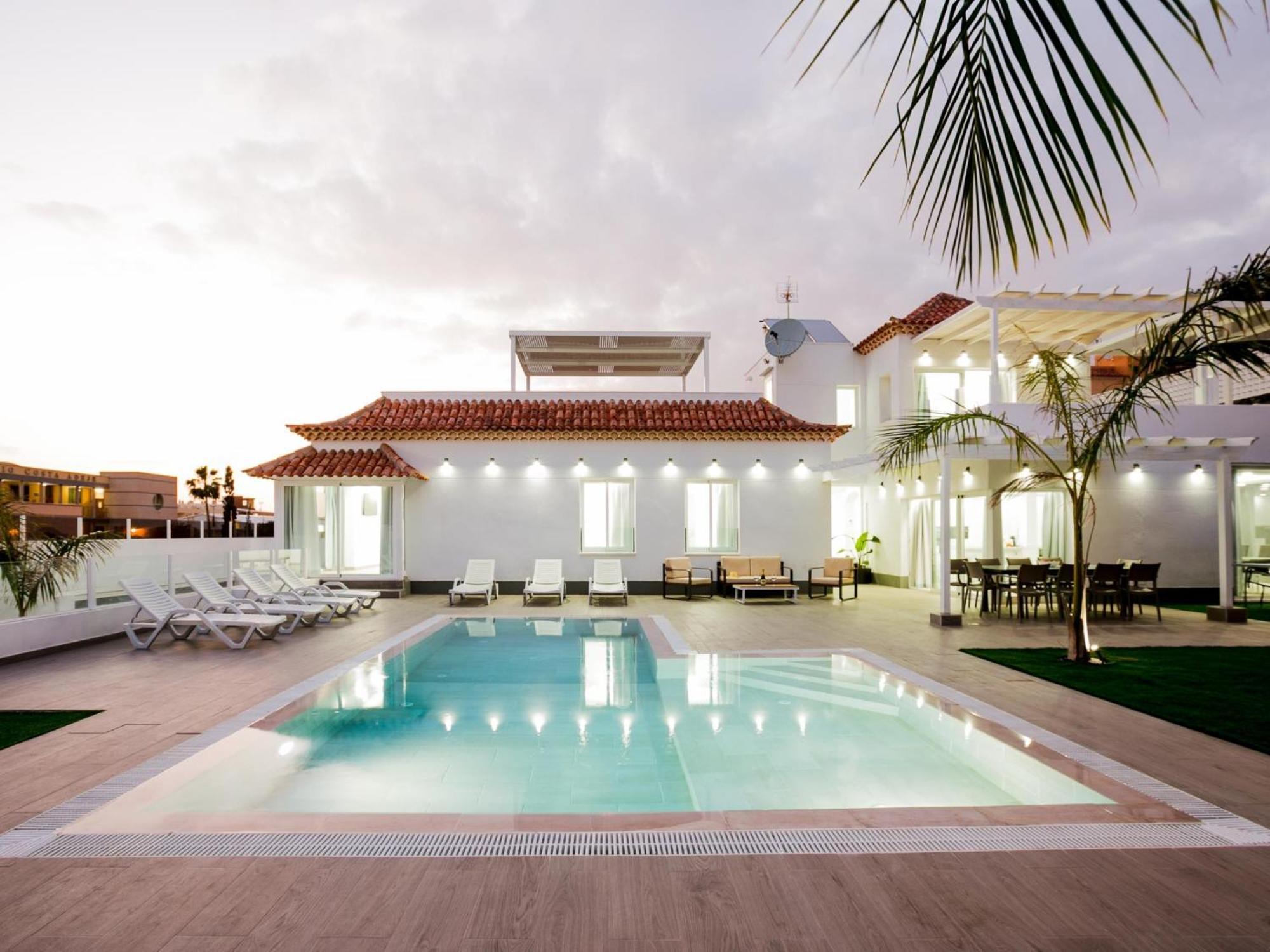 Elite: Your Private Haven Of Prestige Costa Adeje (Tenerife)