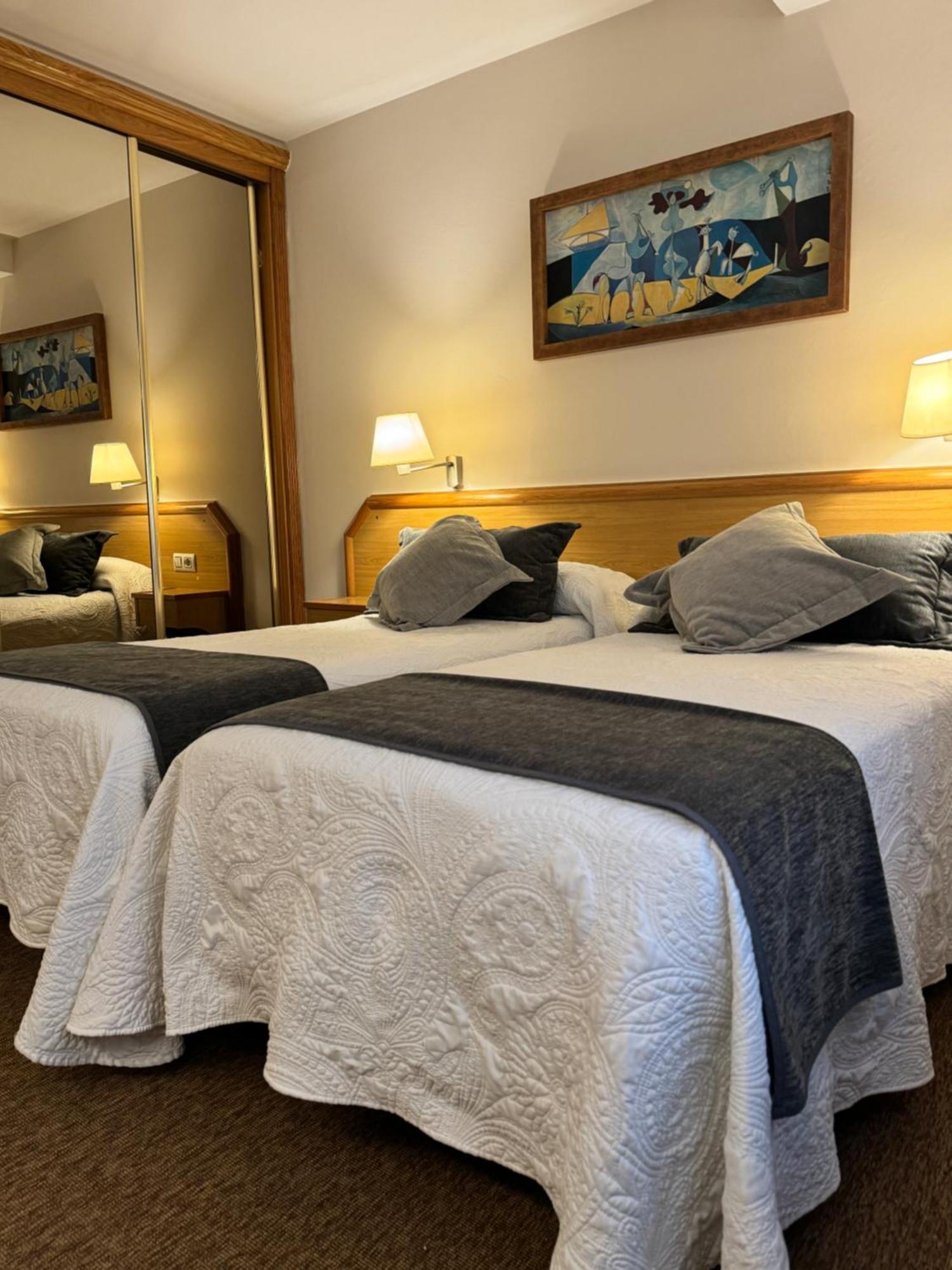 Hotel Nest Style Santiago 3*