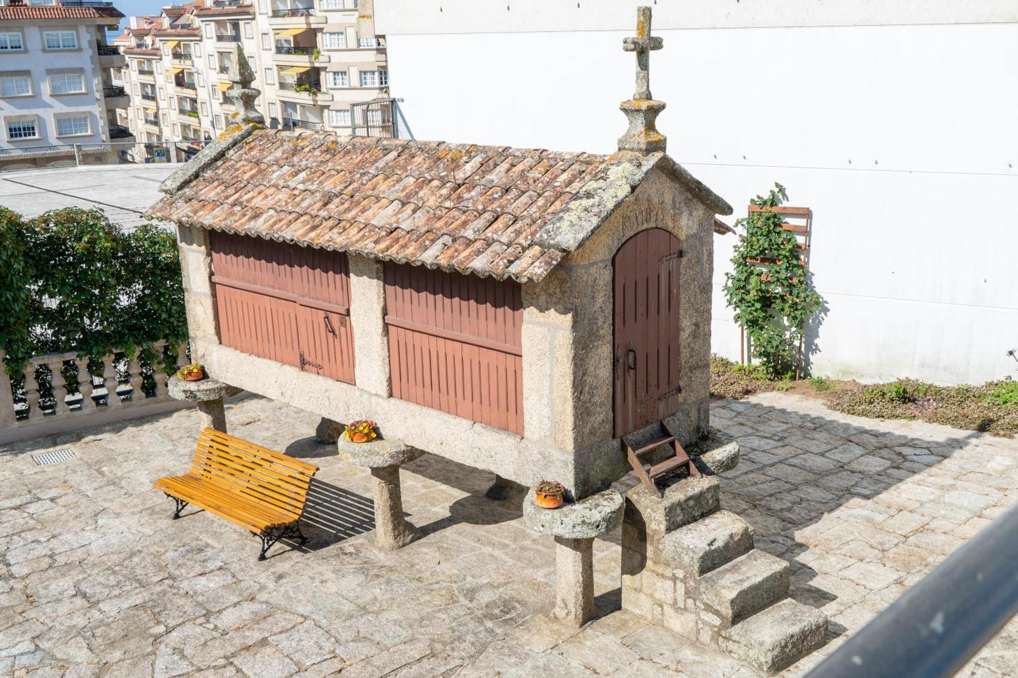 La Terraza 2*