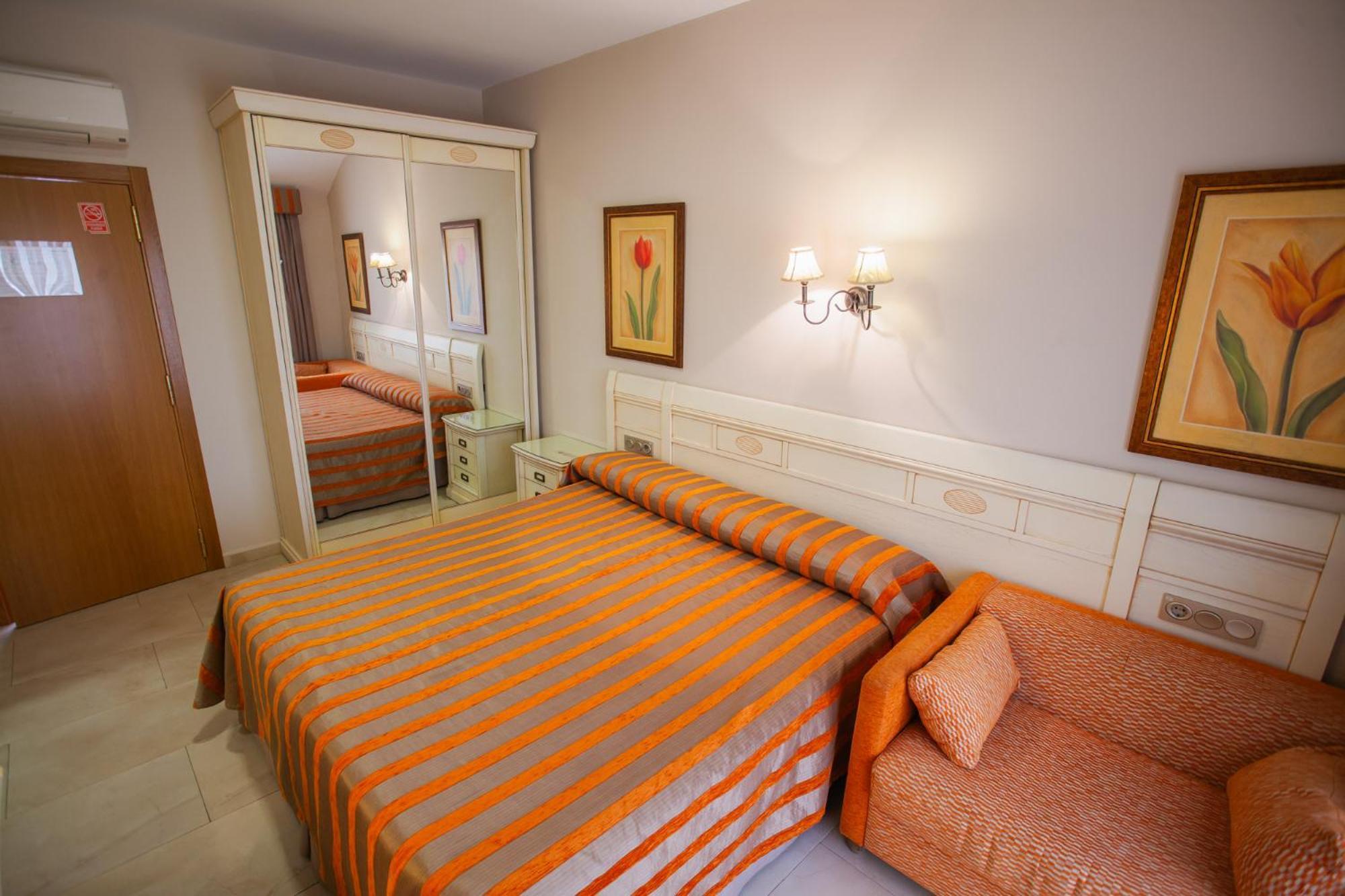 Versalles Hotel