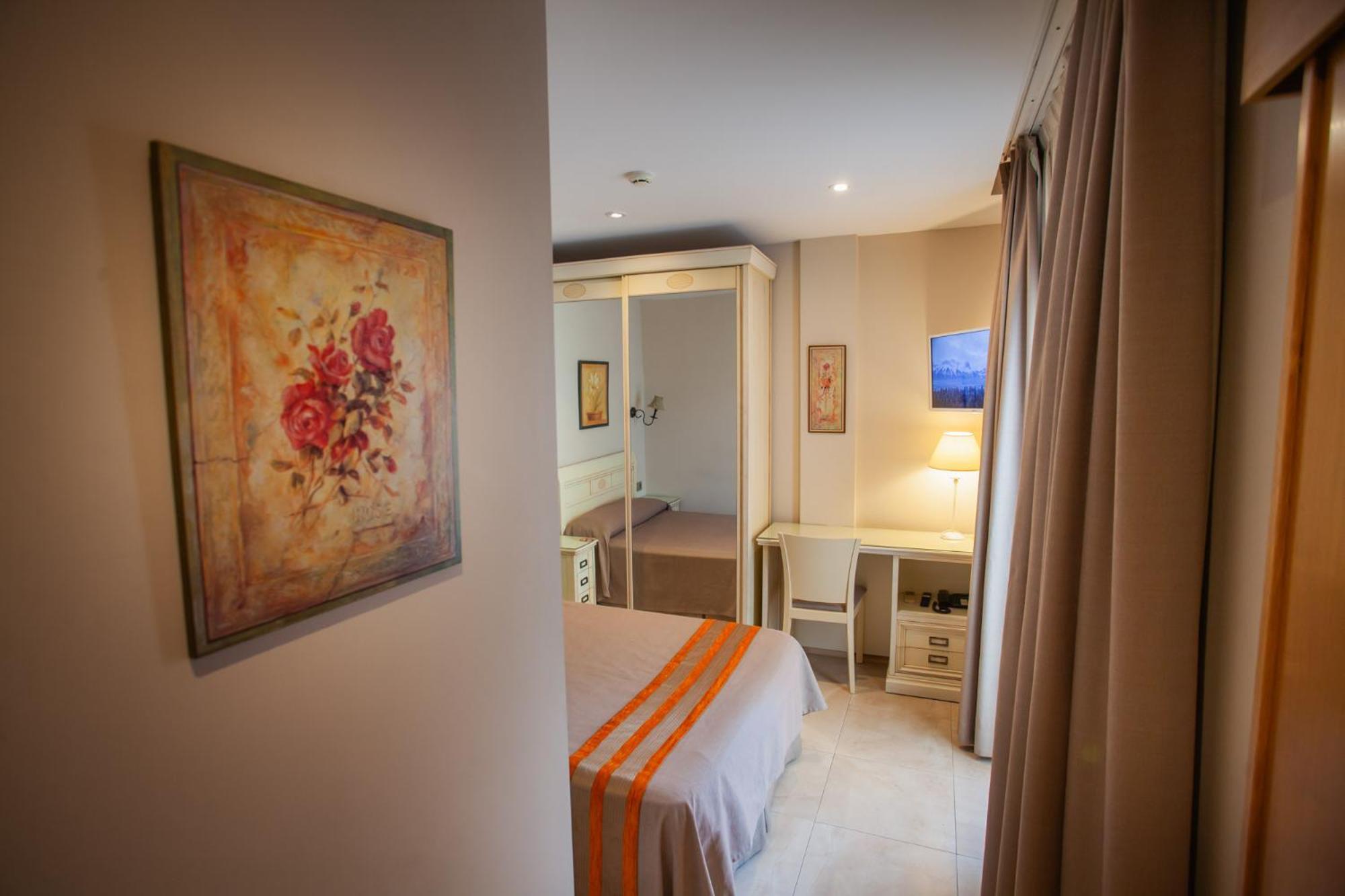 Hotel Versalles