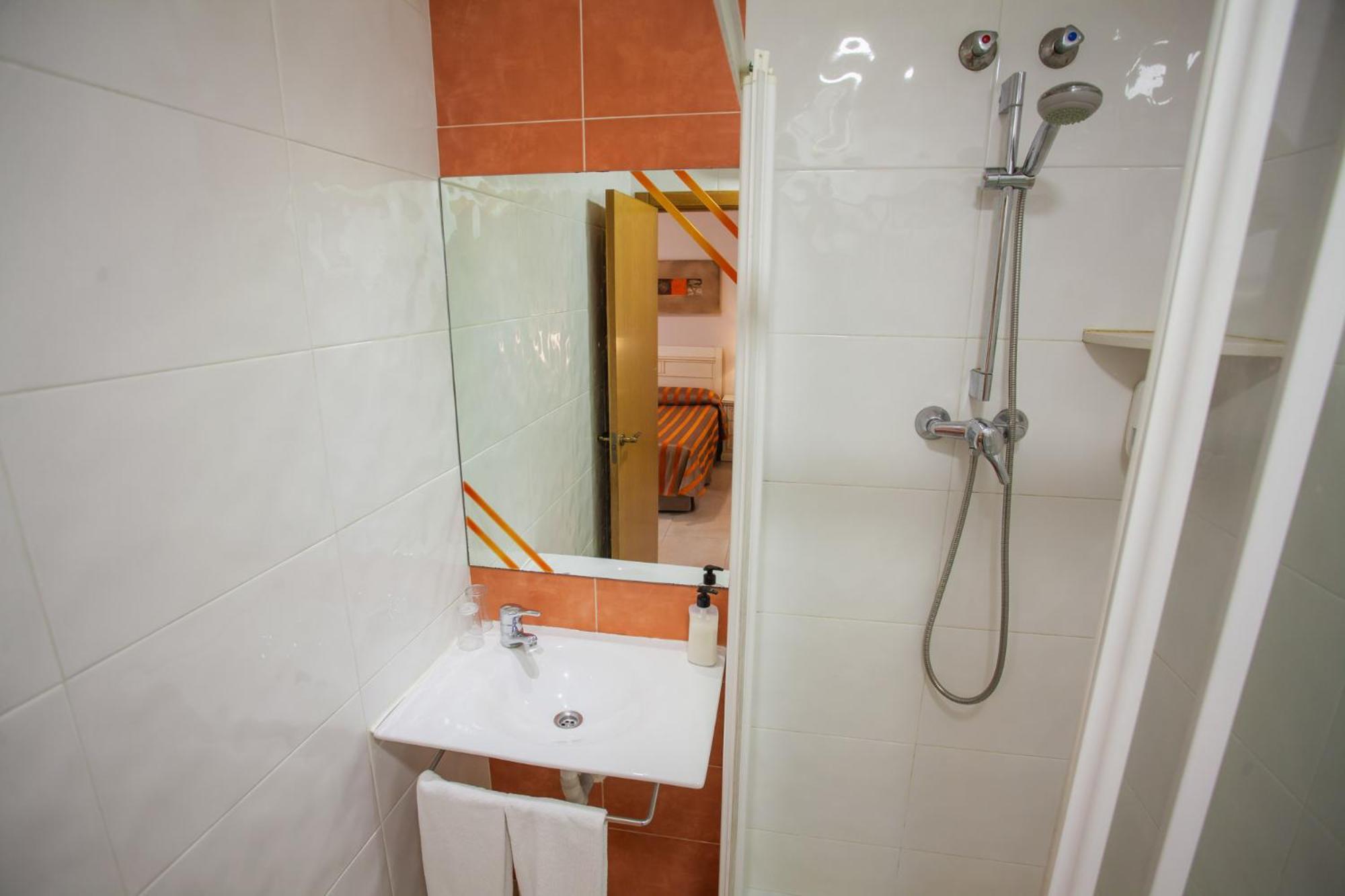 Versalles Hotel 3*