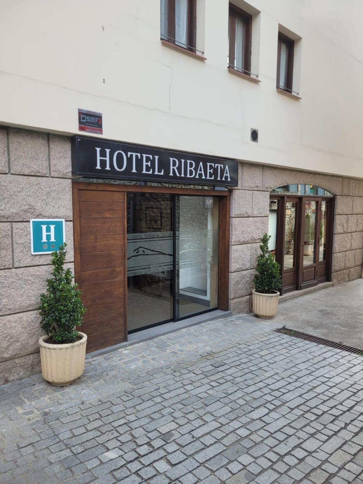 Hotel Ribaeta