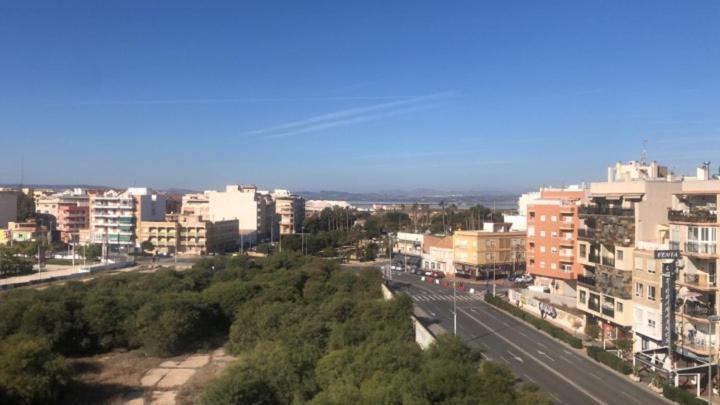 With A View Of The Sea Apartamento