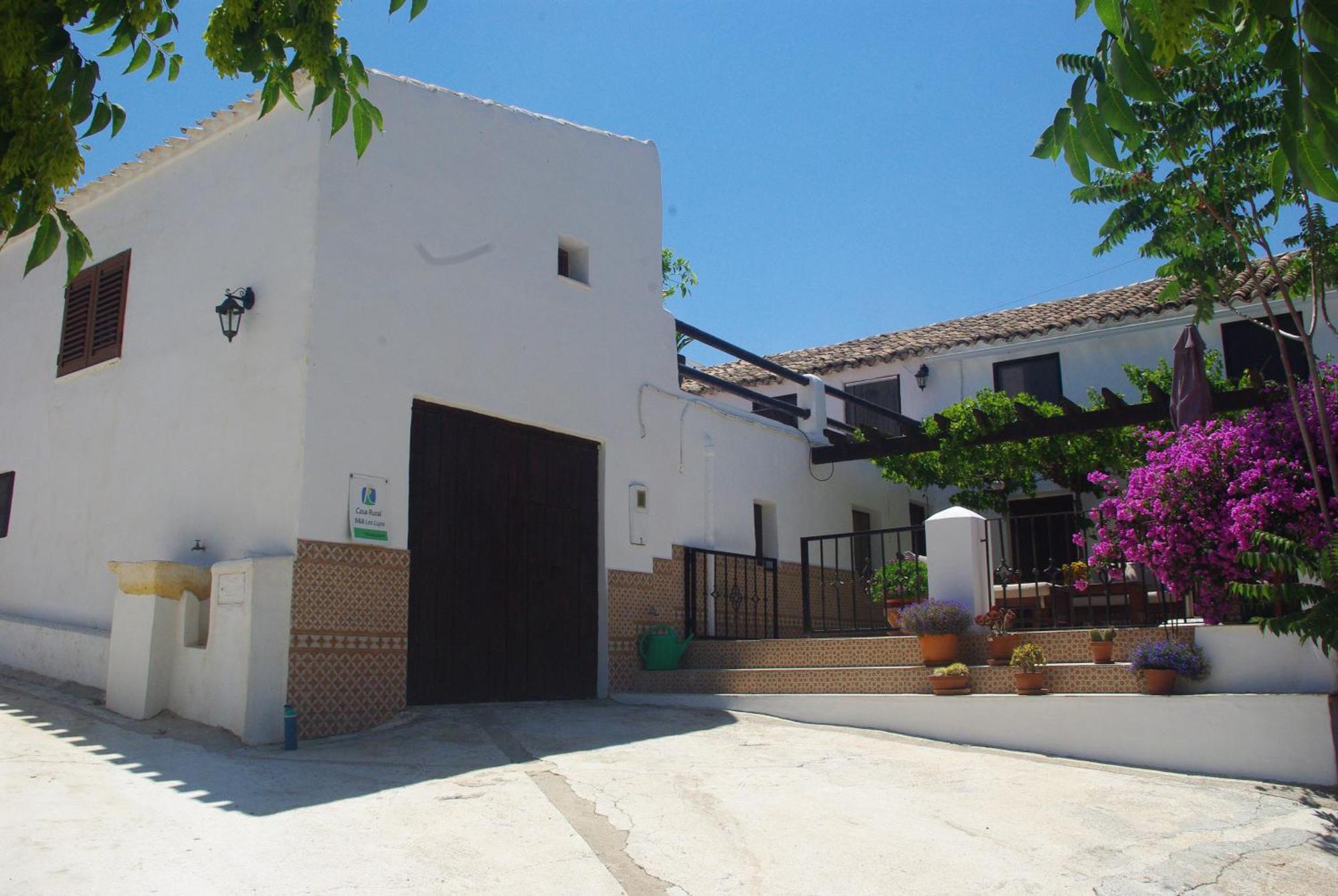 Lujos Bed and breakfast