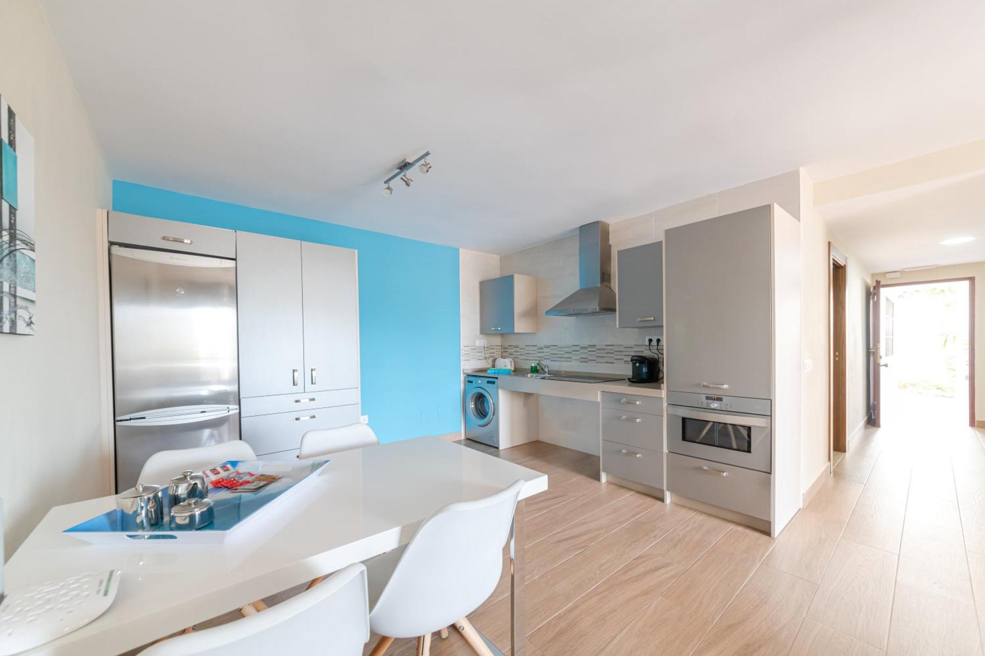 Apartahotel Pueblo Evita Premium