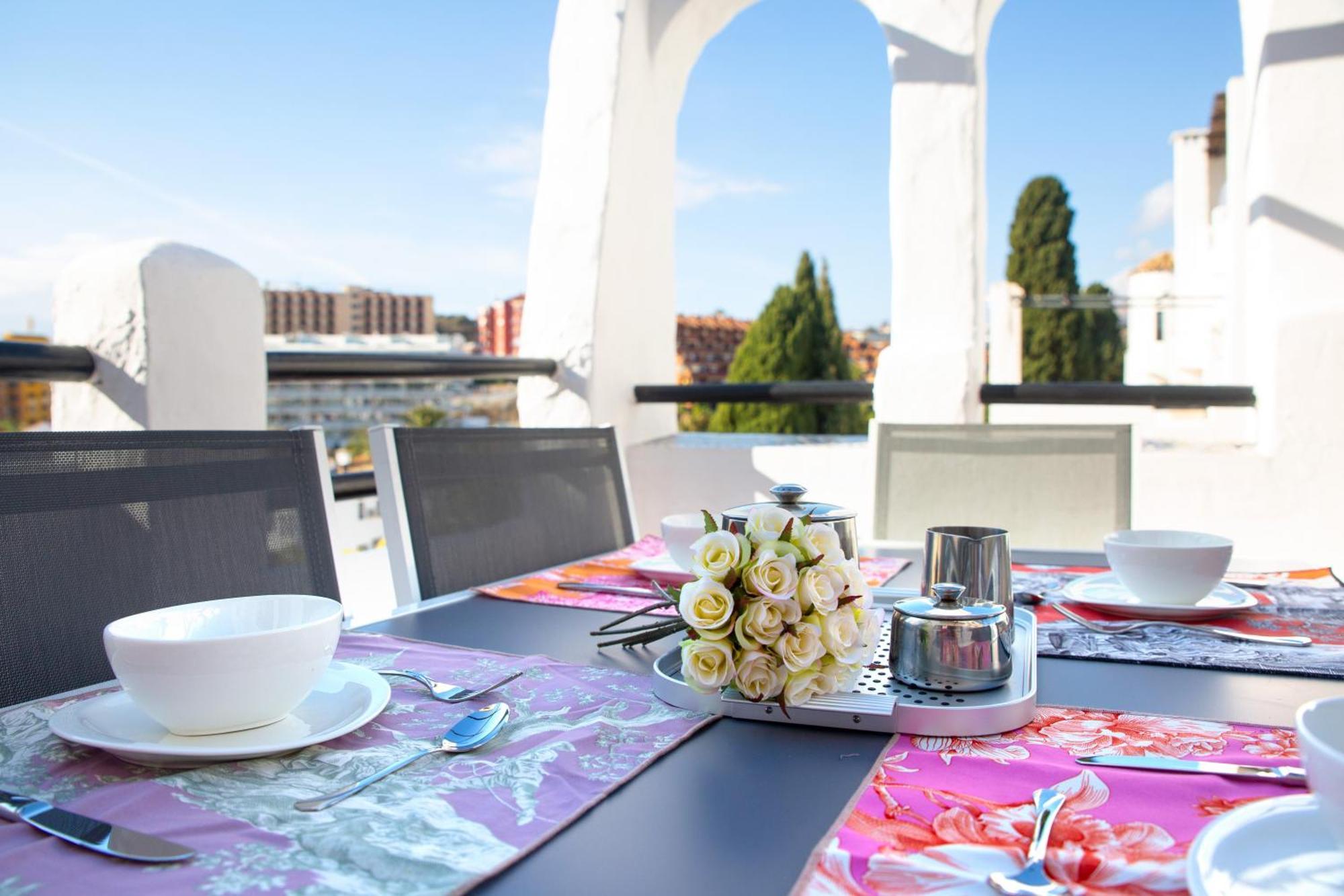 Apartahotel Pueblo Evita Premium Benalmádena