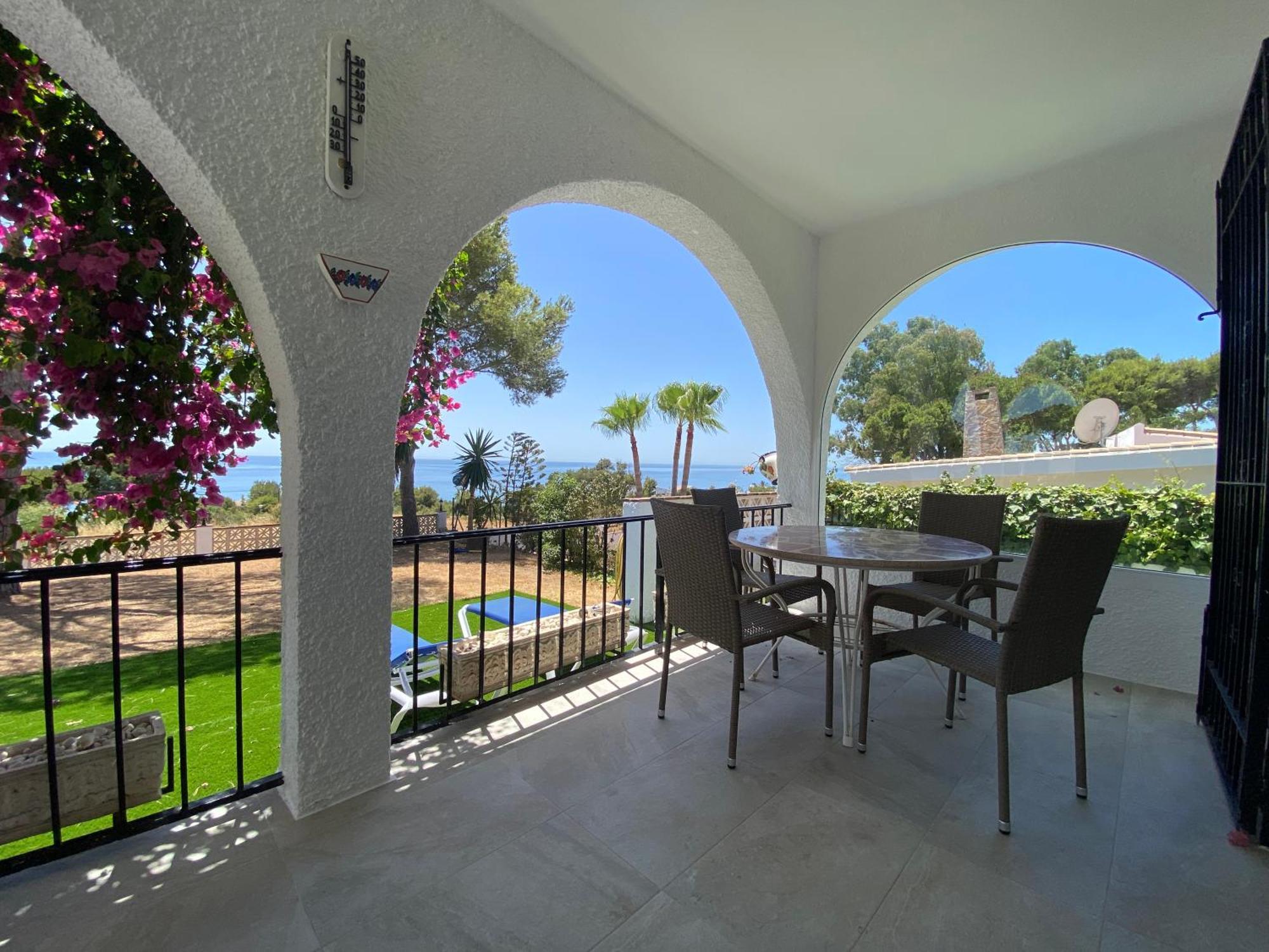 Holiday home Independent House El Bosque