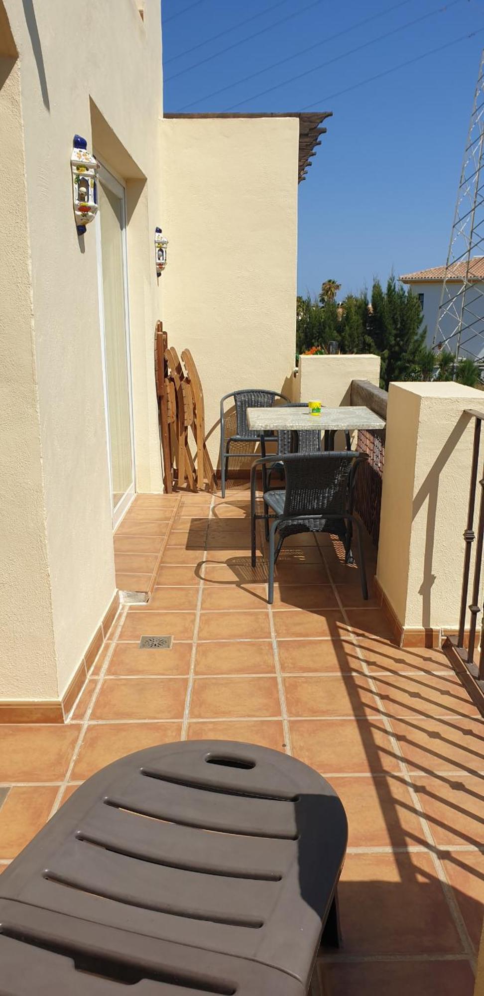 Stunning Golf View Apt, Miraflores Golf
