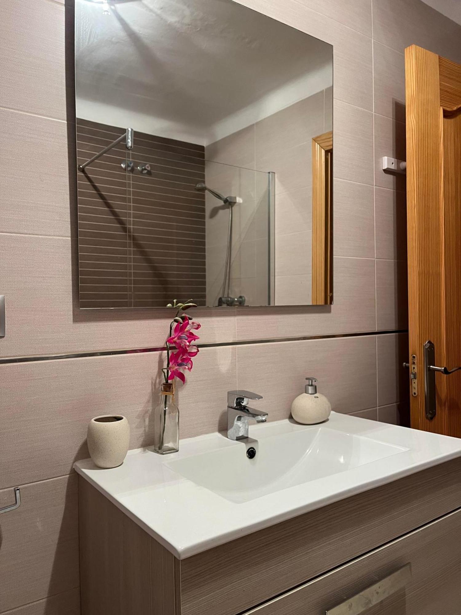 Apartamento En Calle Del Mar * Torre Del Mar