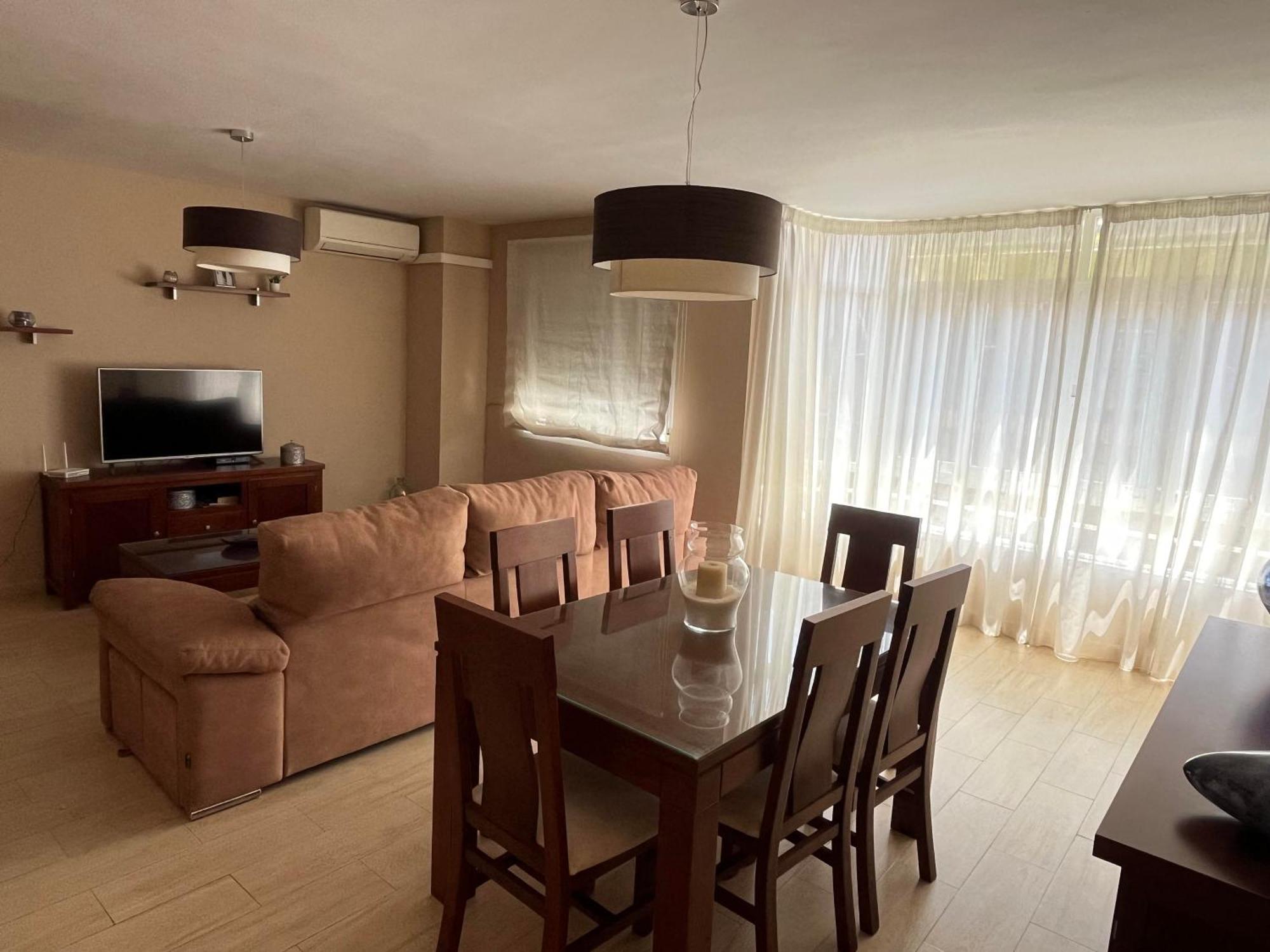 Apartamento En Calle Del Mar *