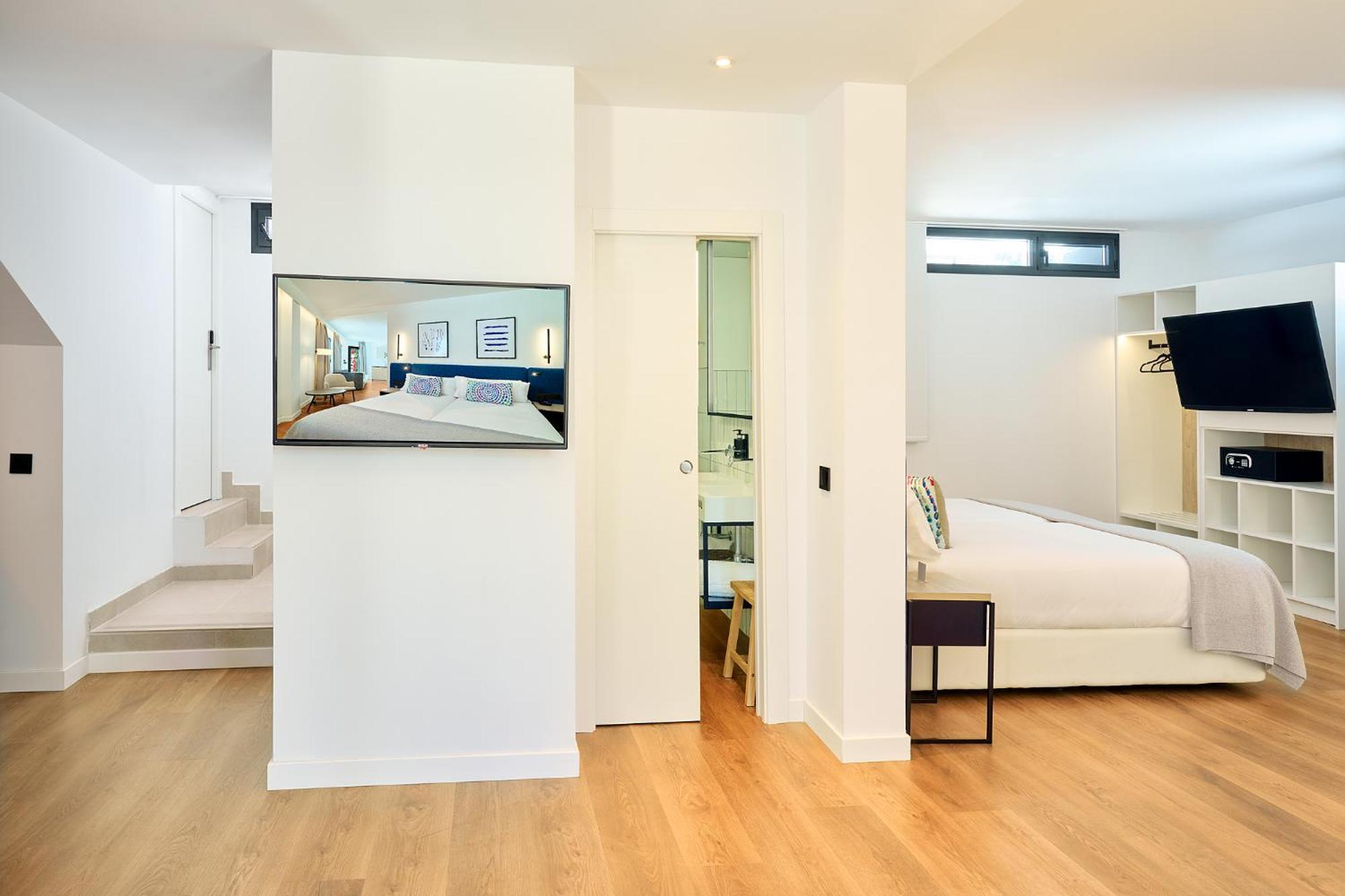 Luna Apartment
